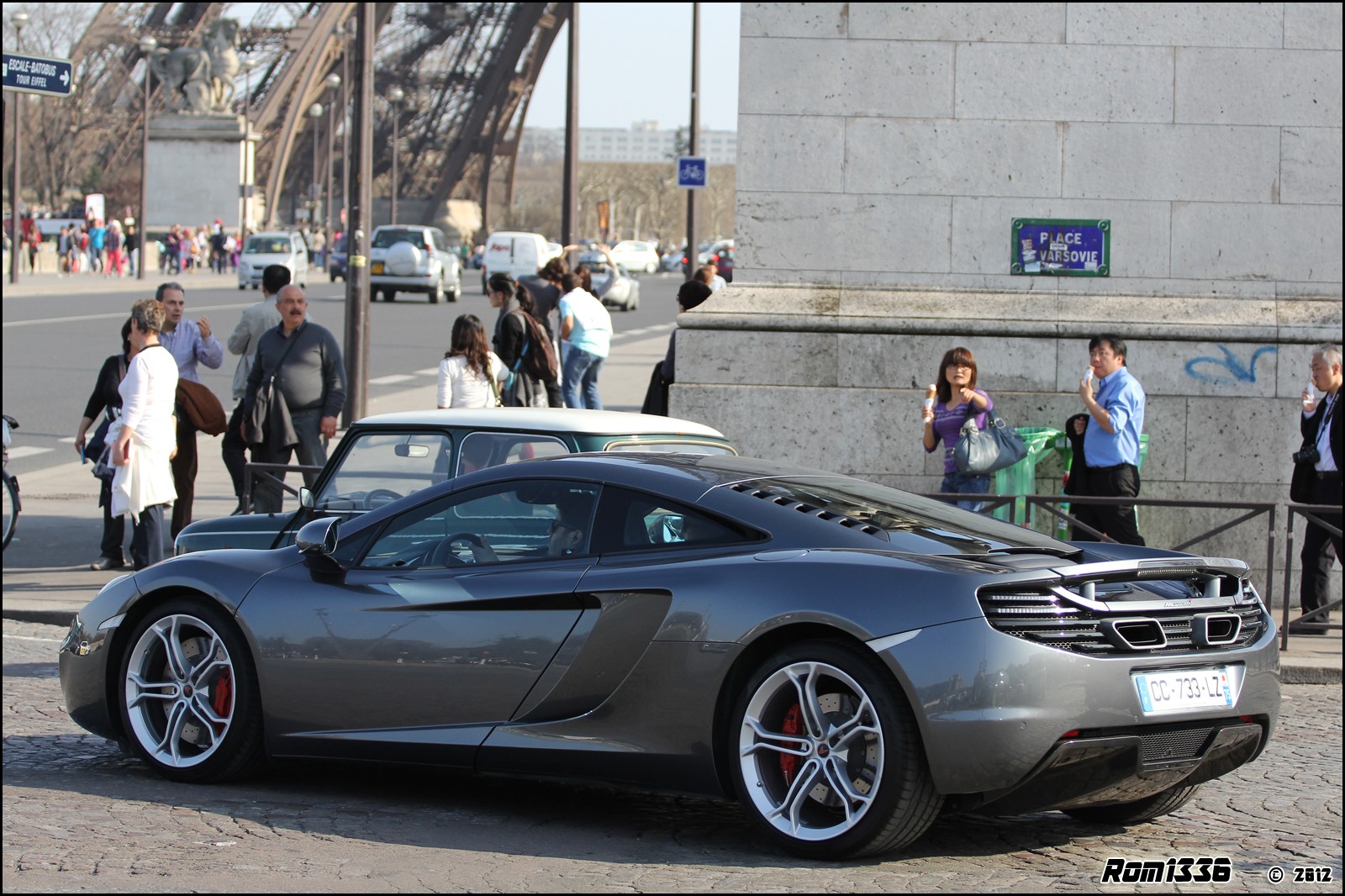 McLaren MP4-12C - 03 - Spotting Paris - Galerie de Rom1336