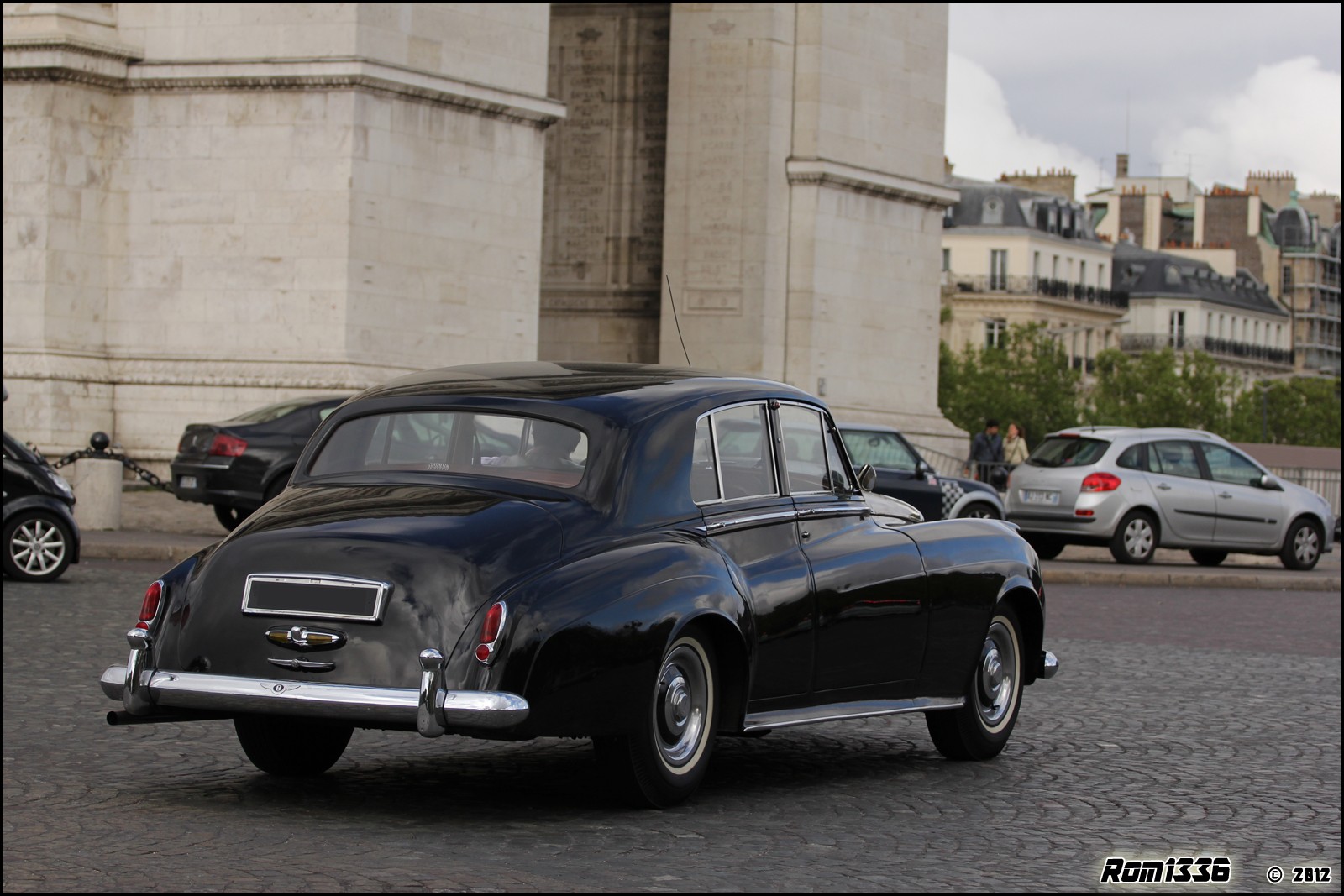 Bentley - 05 - Spotting Paris - Galerie de Rom1336