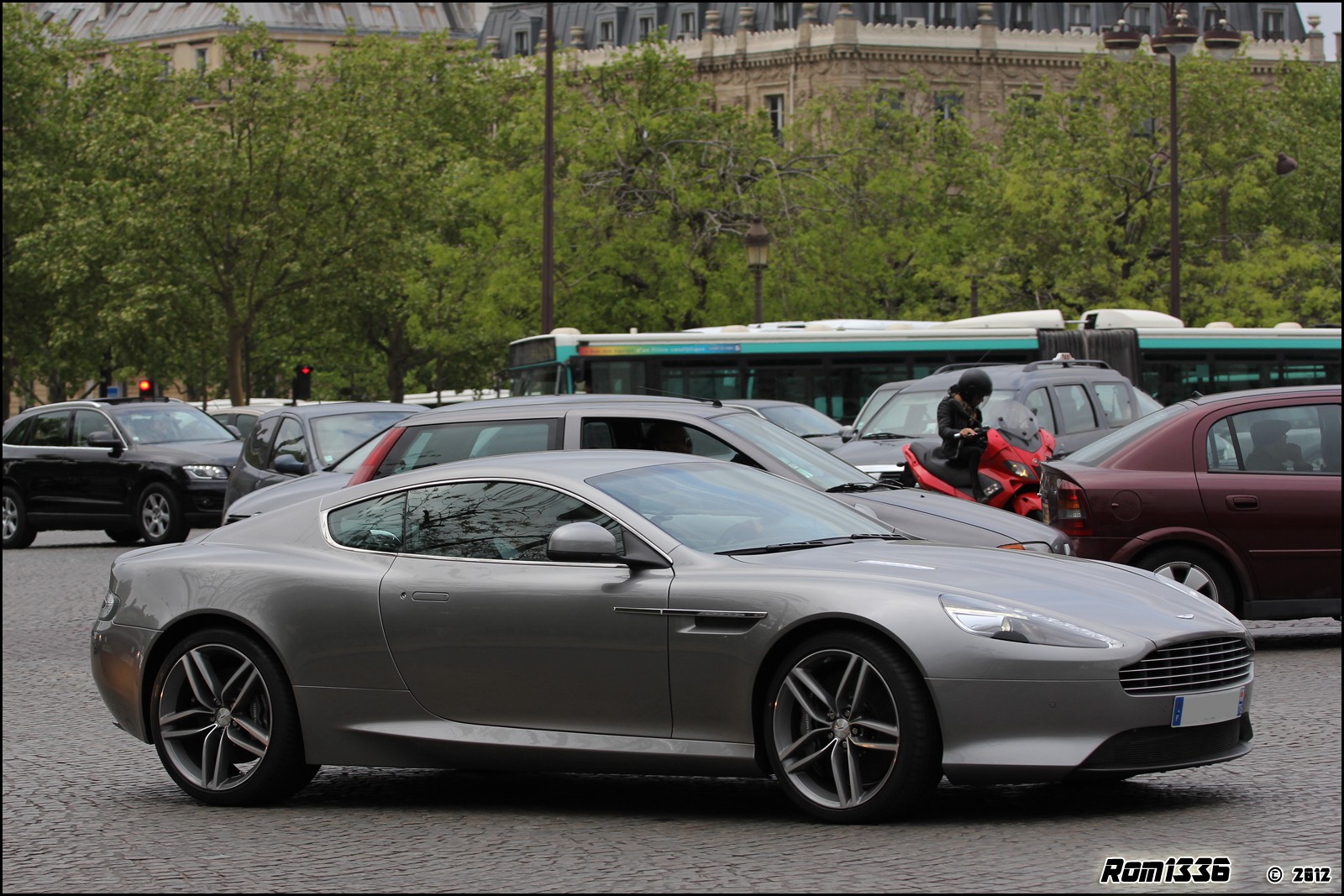 Aston Martin Virage - 05 - Spotting Paris - Galerie de Rom1336