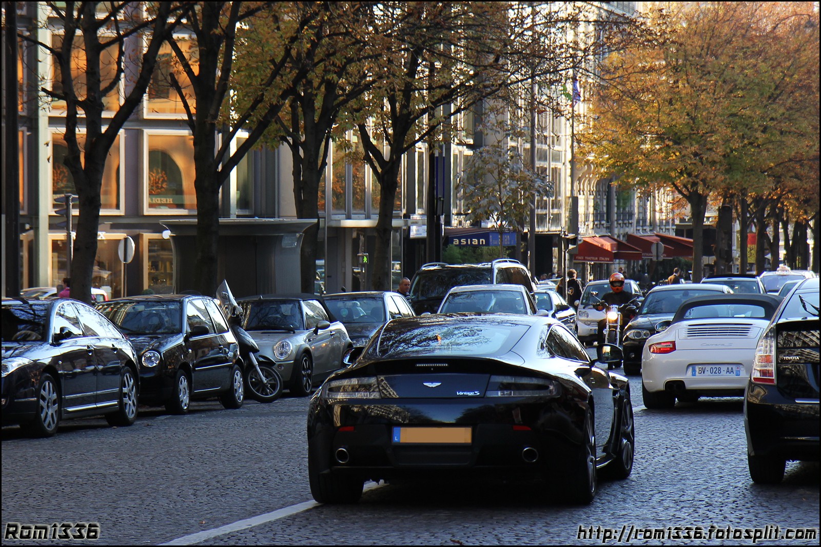 Aston Martin V8 Vantage S - 10 - Spotting Paris - Galerie de Rom1336