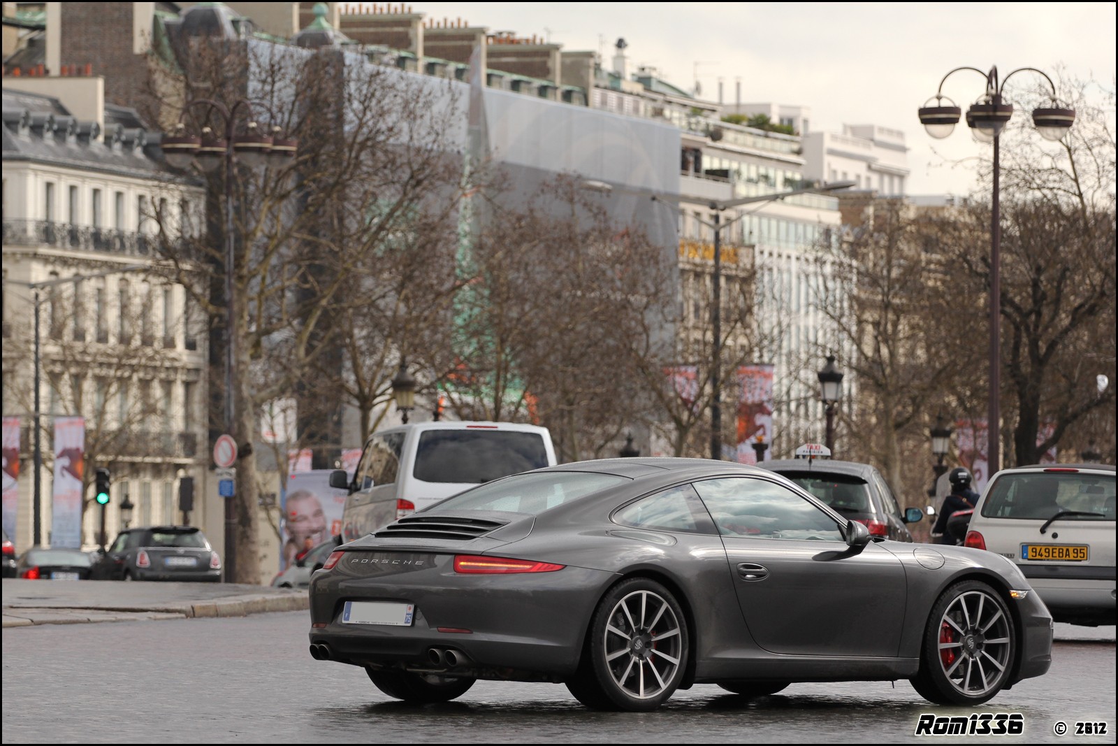 Porsche 911 Carrera (991) - 03 - Spotting Paris - Galerie de Rom1336