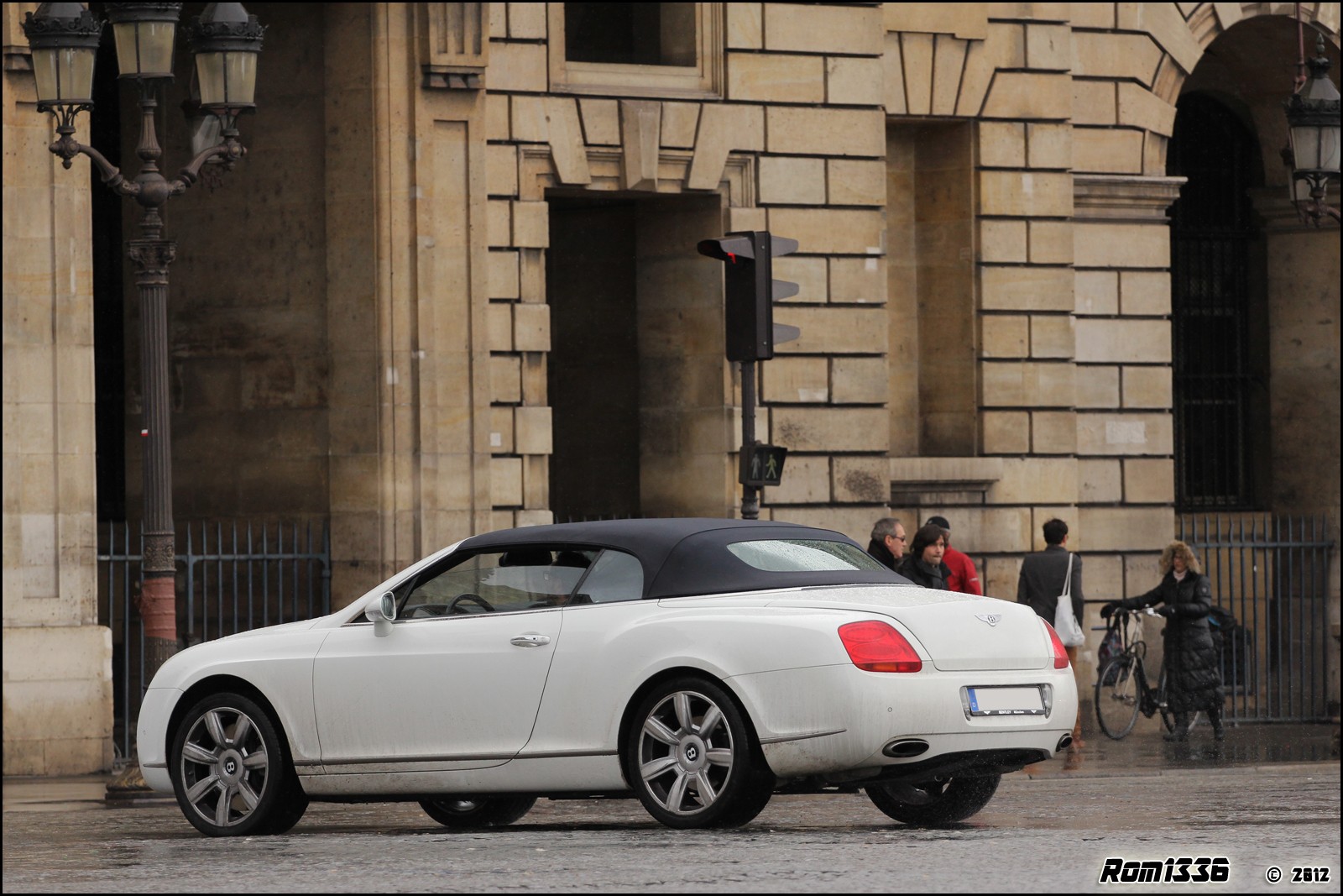 Bentley Continental GTC - 03 - Spotting Paris - Galerie de Rom1336