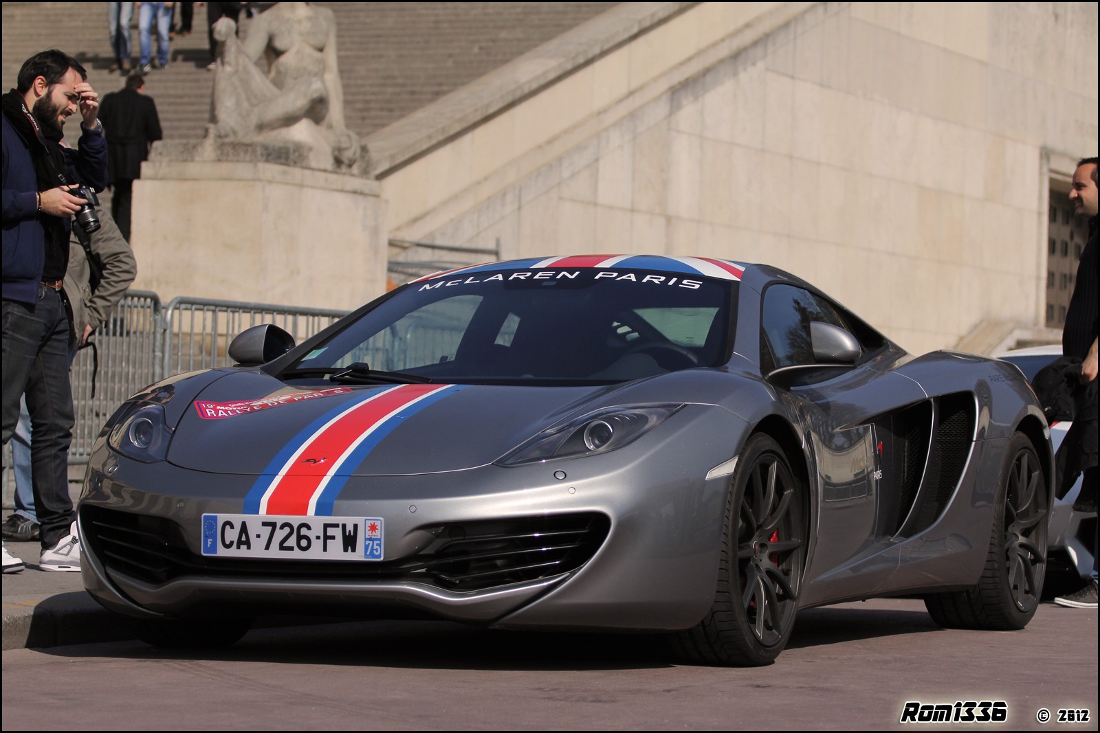 McLaren MP4-12C - 03 - Rallye de Paris - Galerie de Rom1336