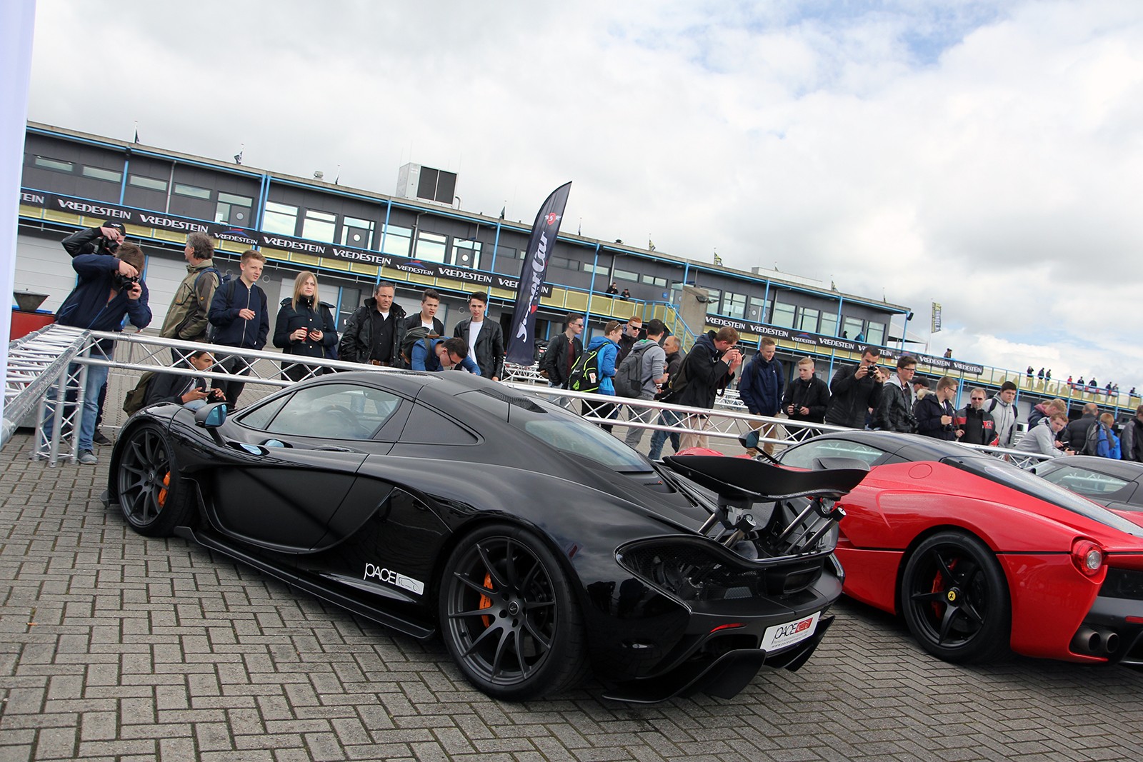 McLaren P1 - 05 - Vredestein Supercar Sunday - Galerie de Rom1336