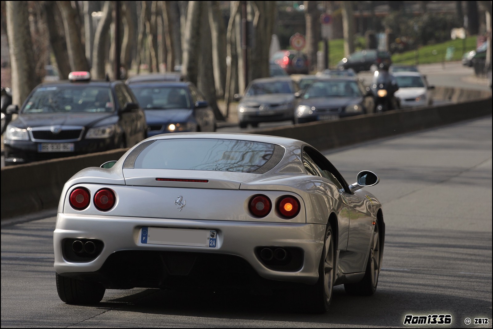 Ferrari 360 Modena - 03 - Spotting Paris - Galerie de Rom1336