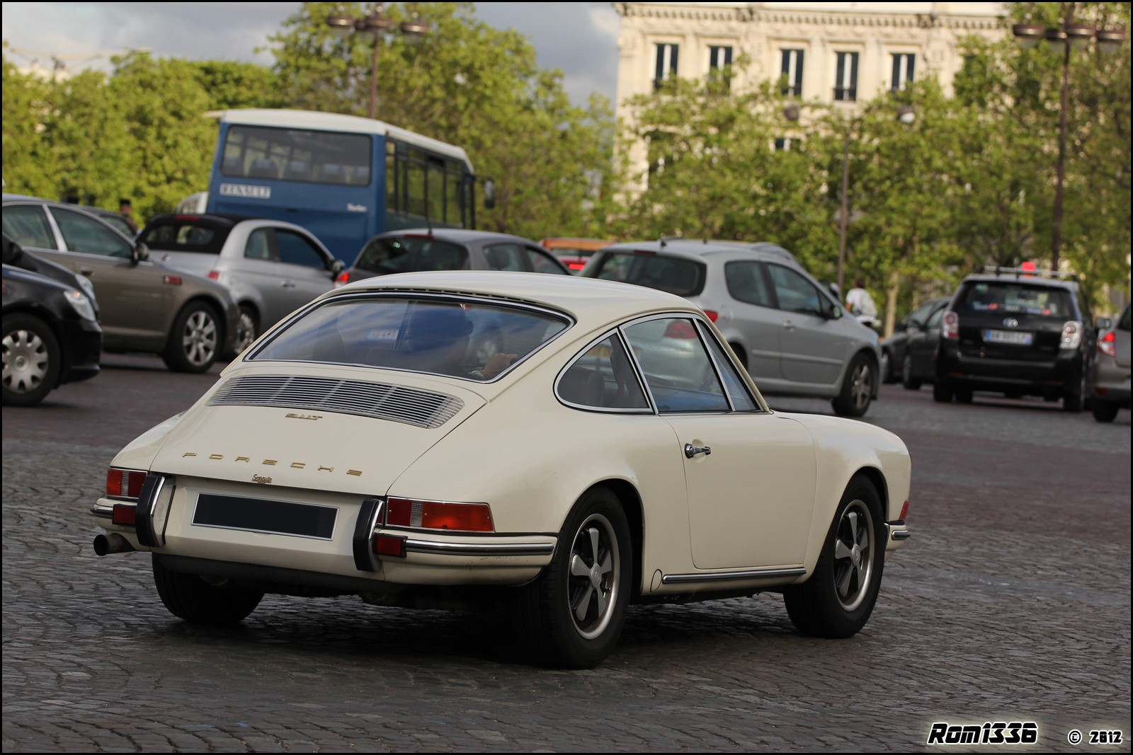 Porsche 911 T - 05 - Spotting Paris - Galerie de Rom1336