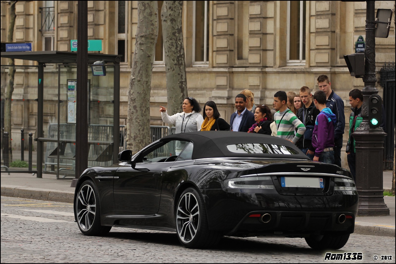 Aston Martin DBS Volante - 05 - Spotting Paris - Galerie de Rom1336