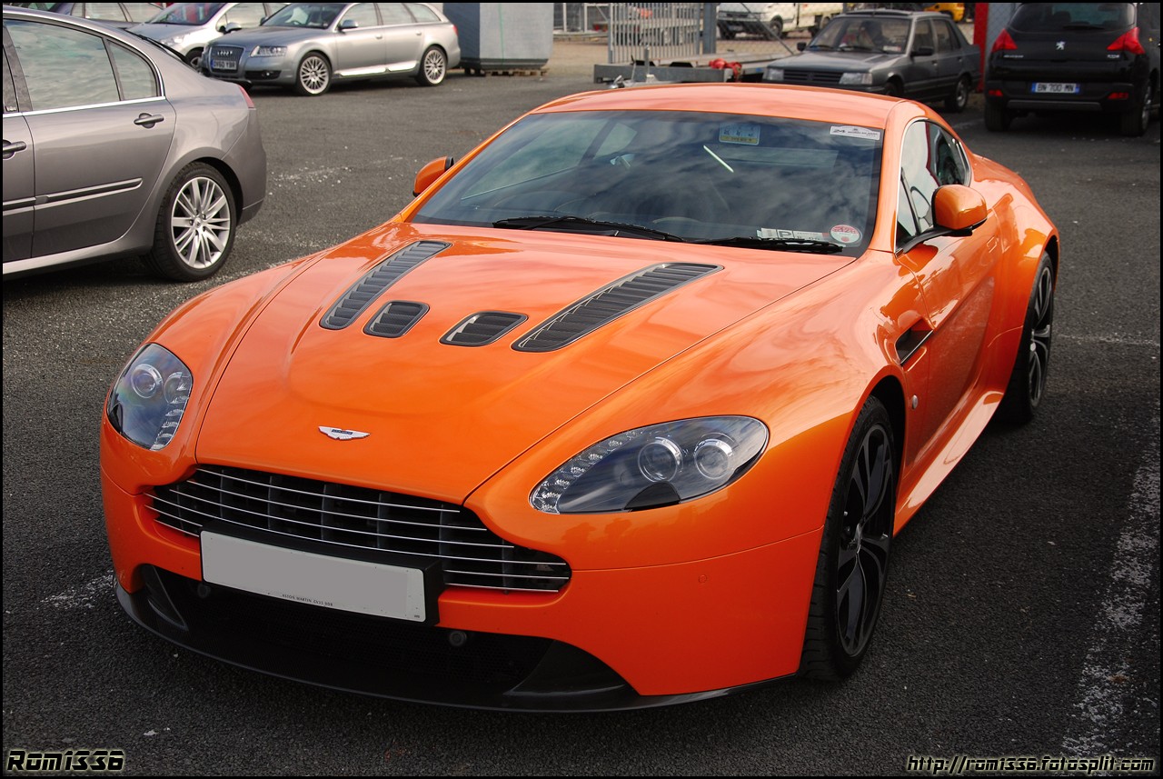 Aston Martin V12 Vantage - 06 - 24h du Mans - Galerie de Rom1336
