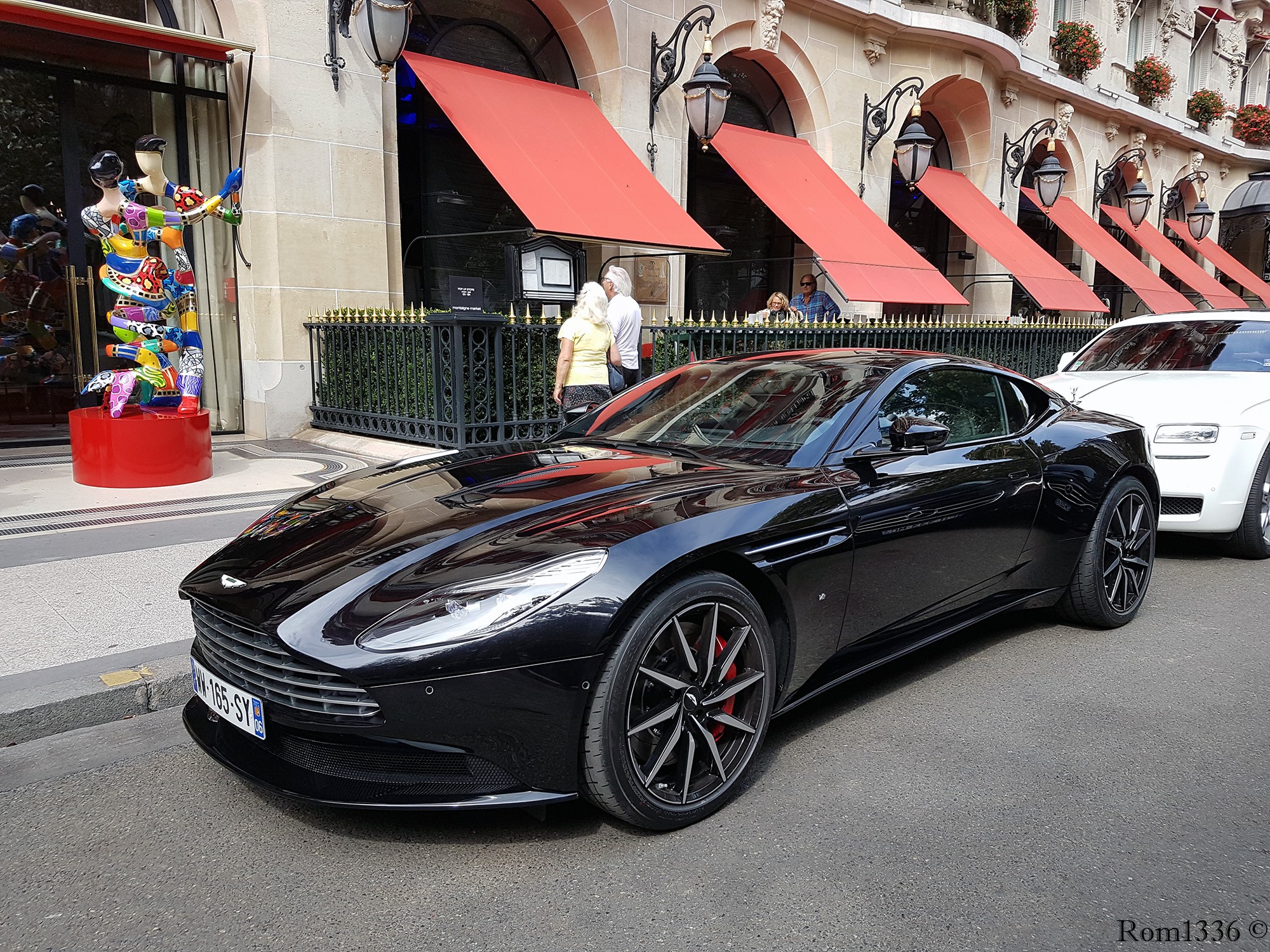 Aston Martin DB11 - Spotting Paris - Galerie de Rom1336