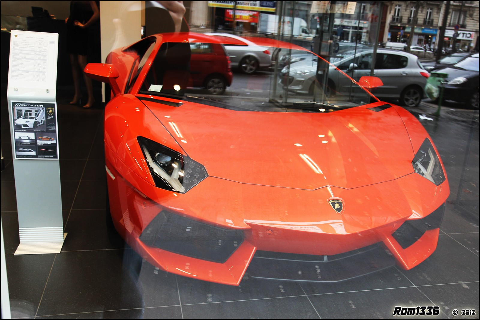 Lamborghini Aventador LP700-4 - 01 - Spotting Paris - Galerie de Rom1336