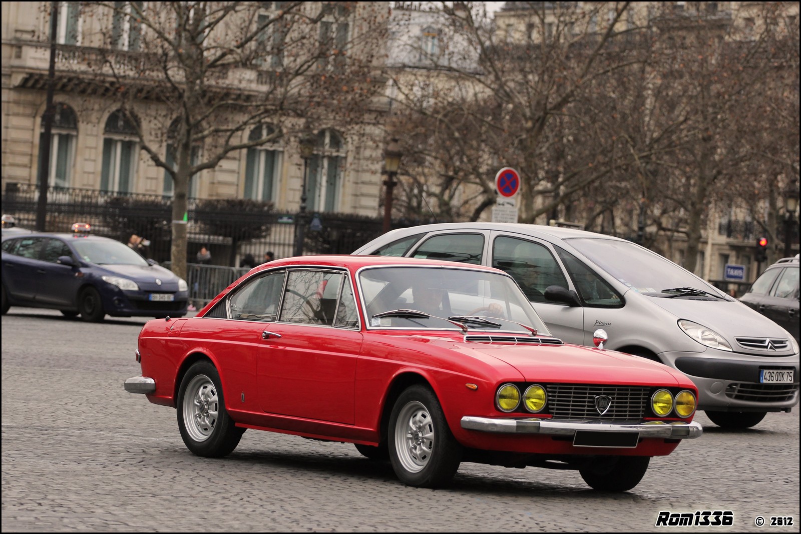 Lancia Flavia 2000 Coupé - 01 - Spotting Paris - Galerie de Rom1336