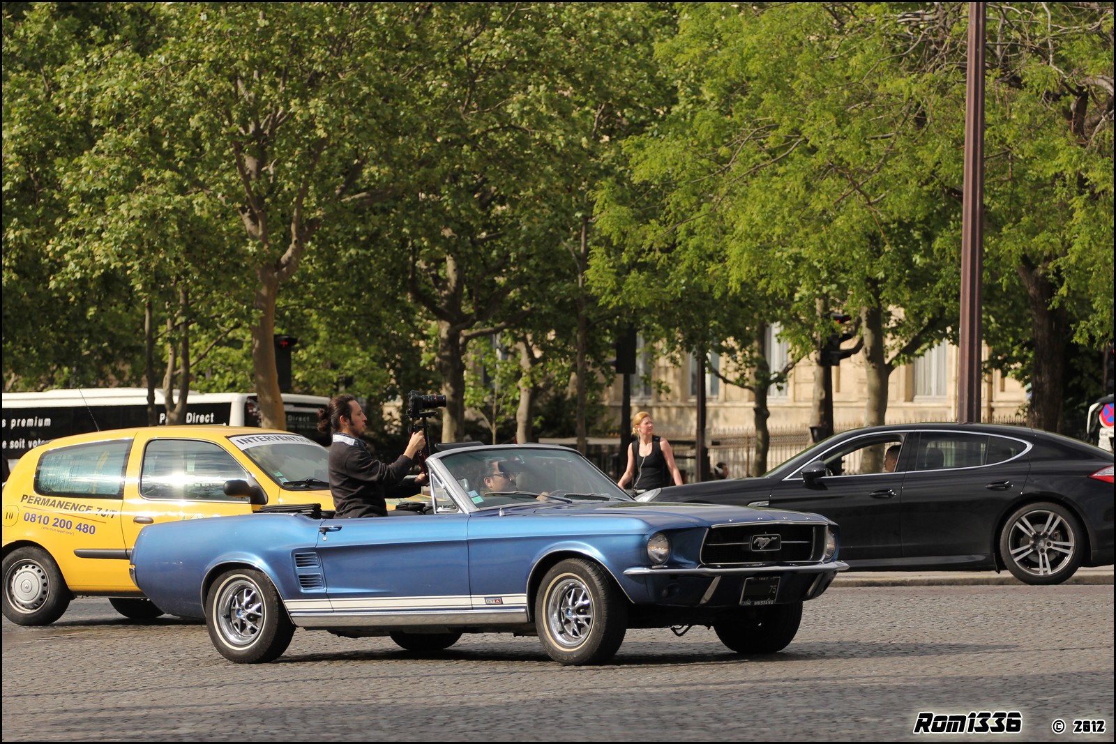 Ford Mustang Convertible - 05 - Spotting Paris - Galerie de Rom1336