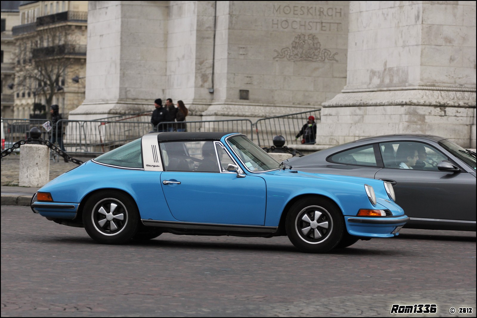 Porsche 911 - 01 - Spotting Paris - Galerie de Rom1336
