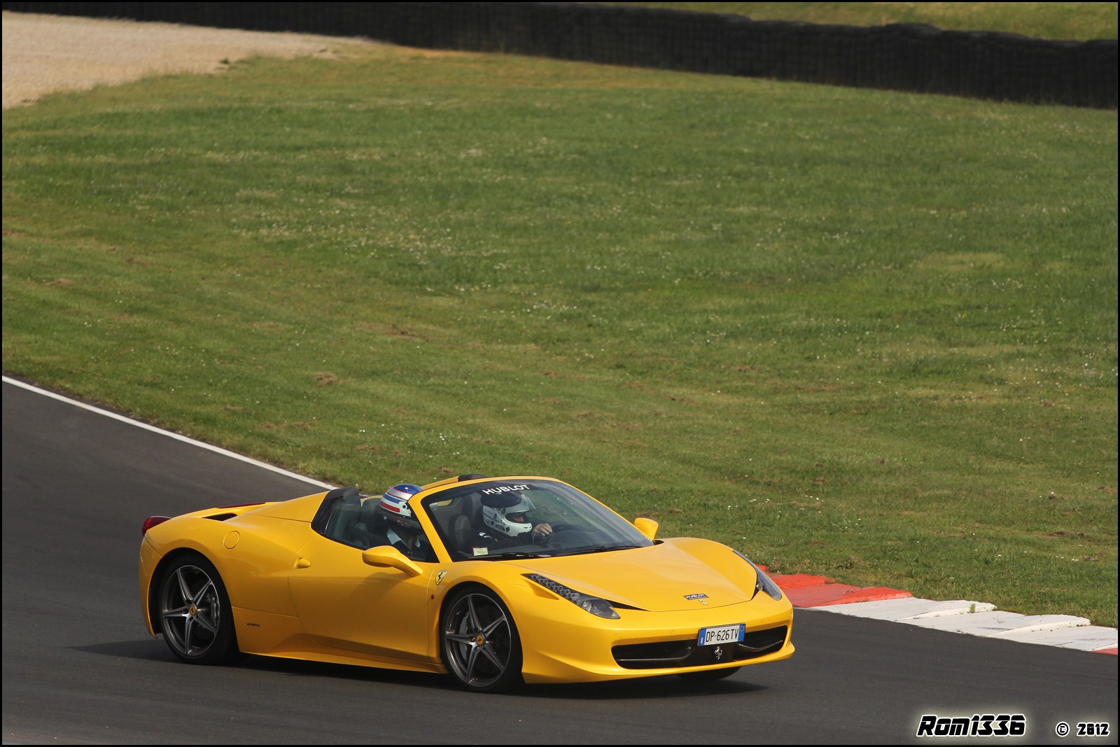Vigeant 2012 - 06 - 500 Ferrari contre le cancer (Sport & Collection) - Galerie de Rom1336