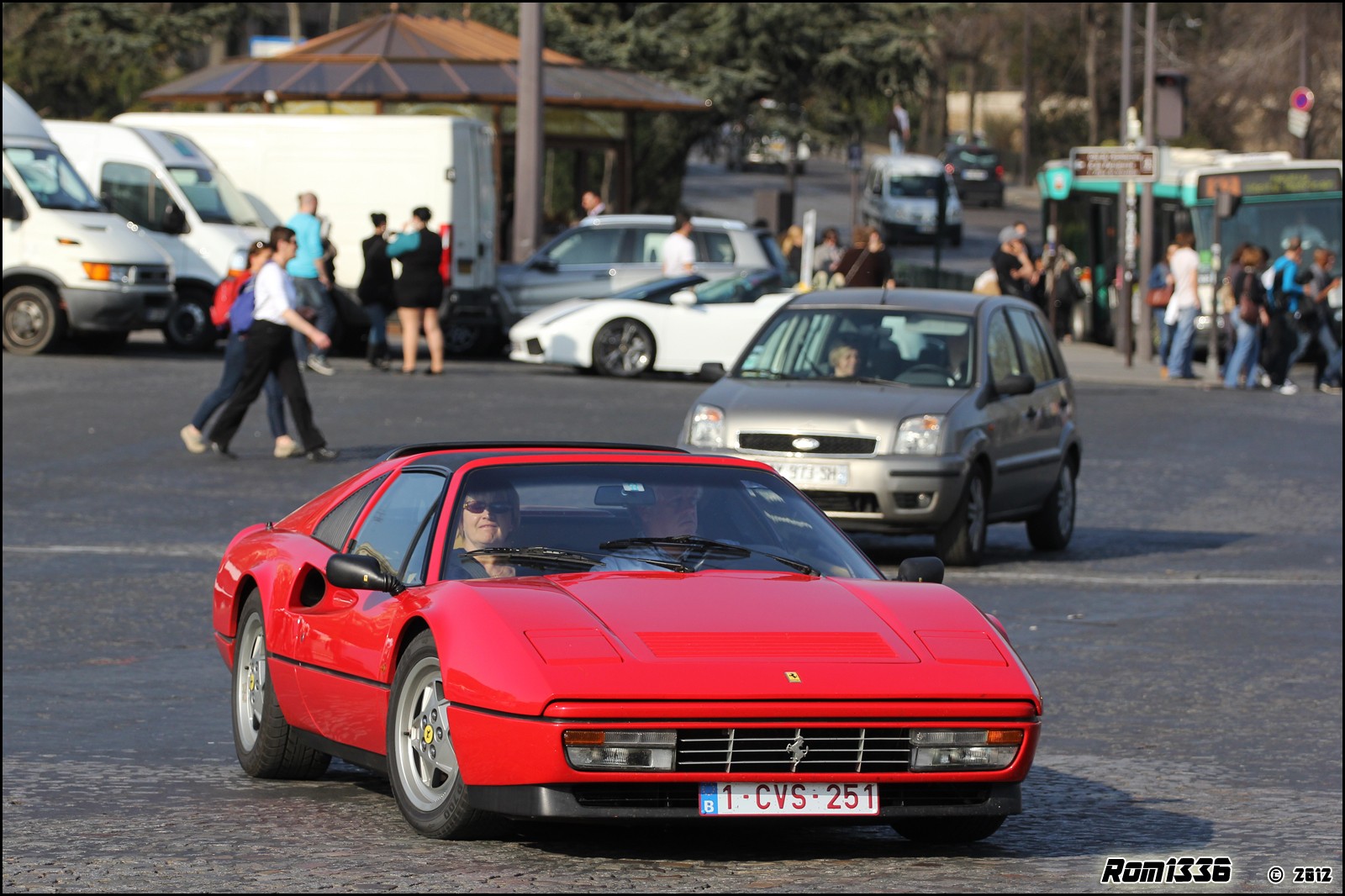 Ferrari 328 GTS - 03 - Spotting Paris - Galerie de Rom1336