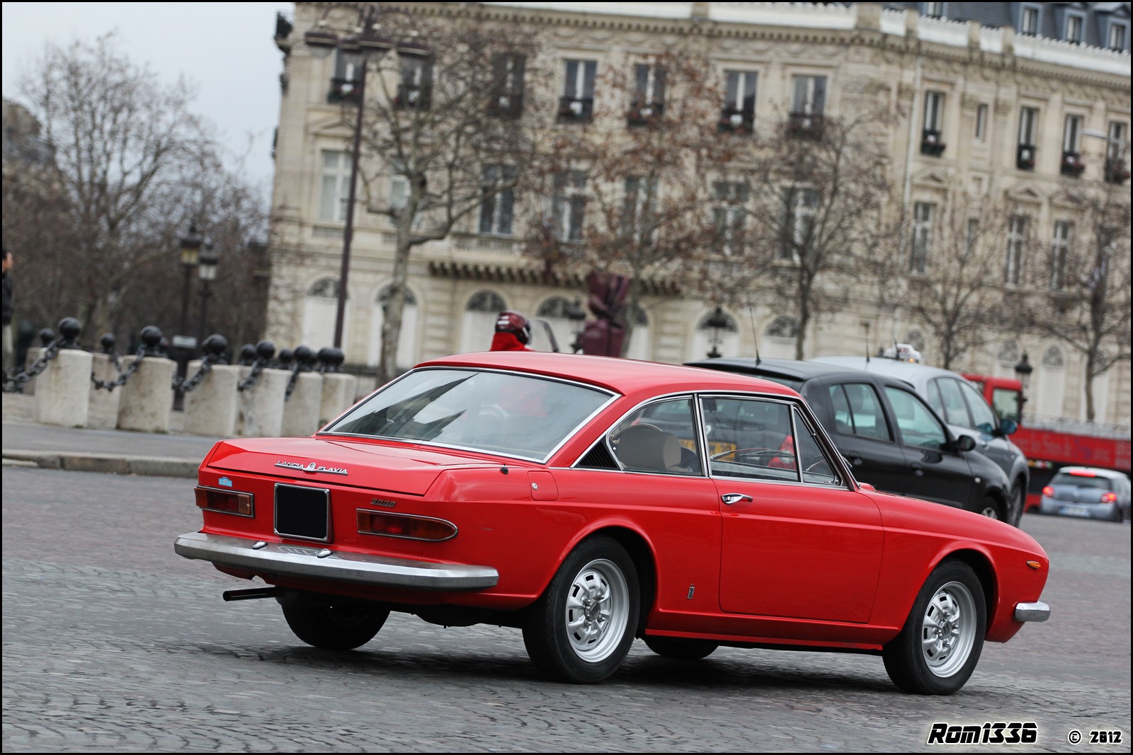 Lancia Flavia 2000 Coupé - 01 - Spotting Paris - Galerie de Rom1336
