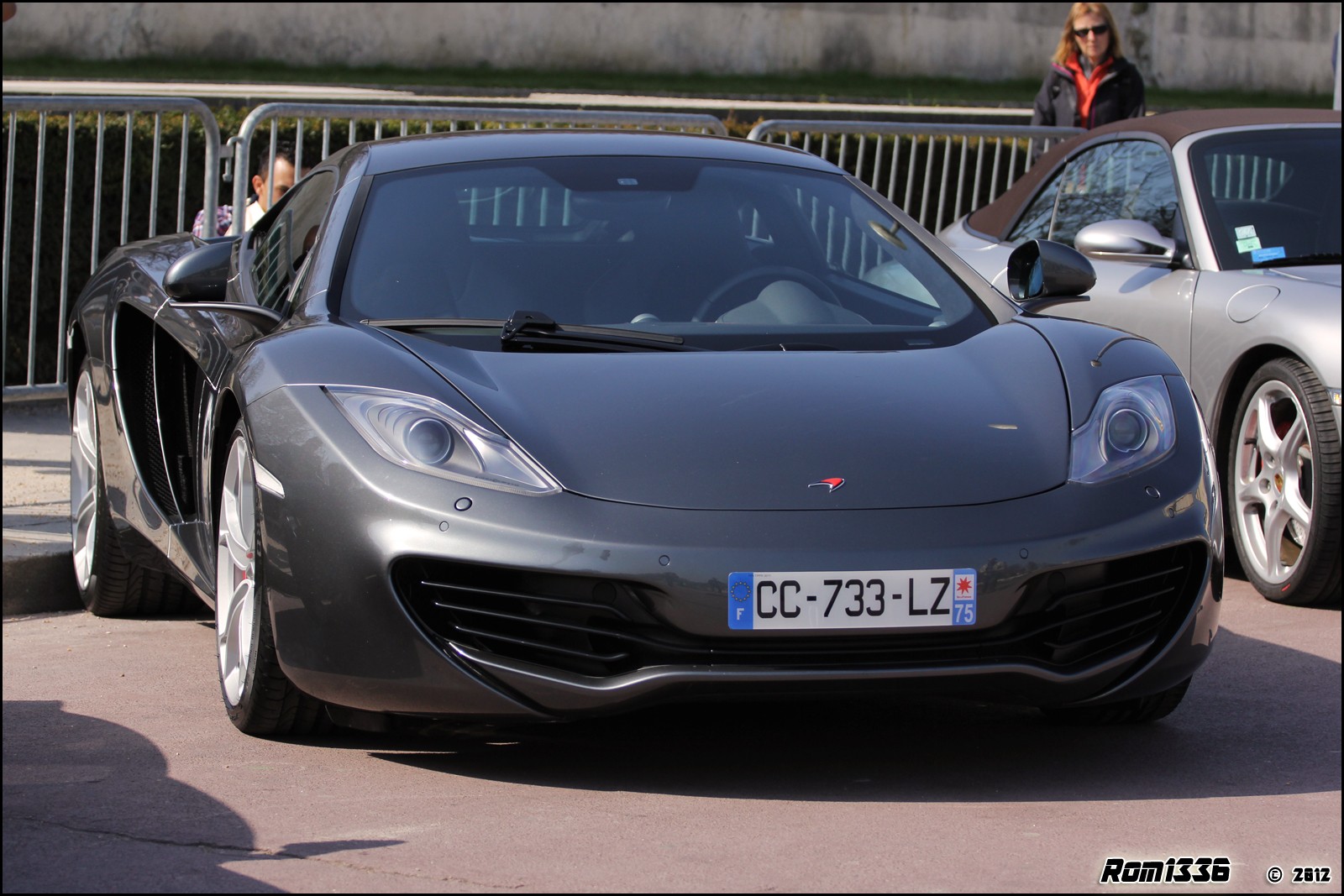 McLaren MP4-12C - 03 - Rallye de Paris - Galerie de Rom1336