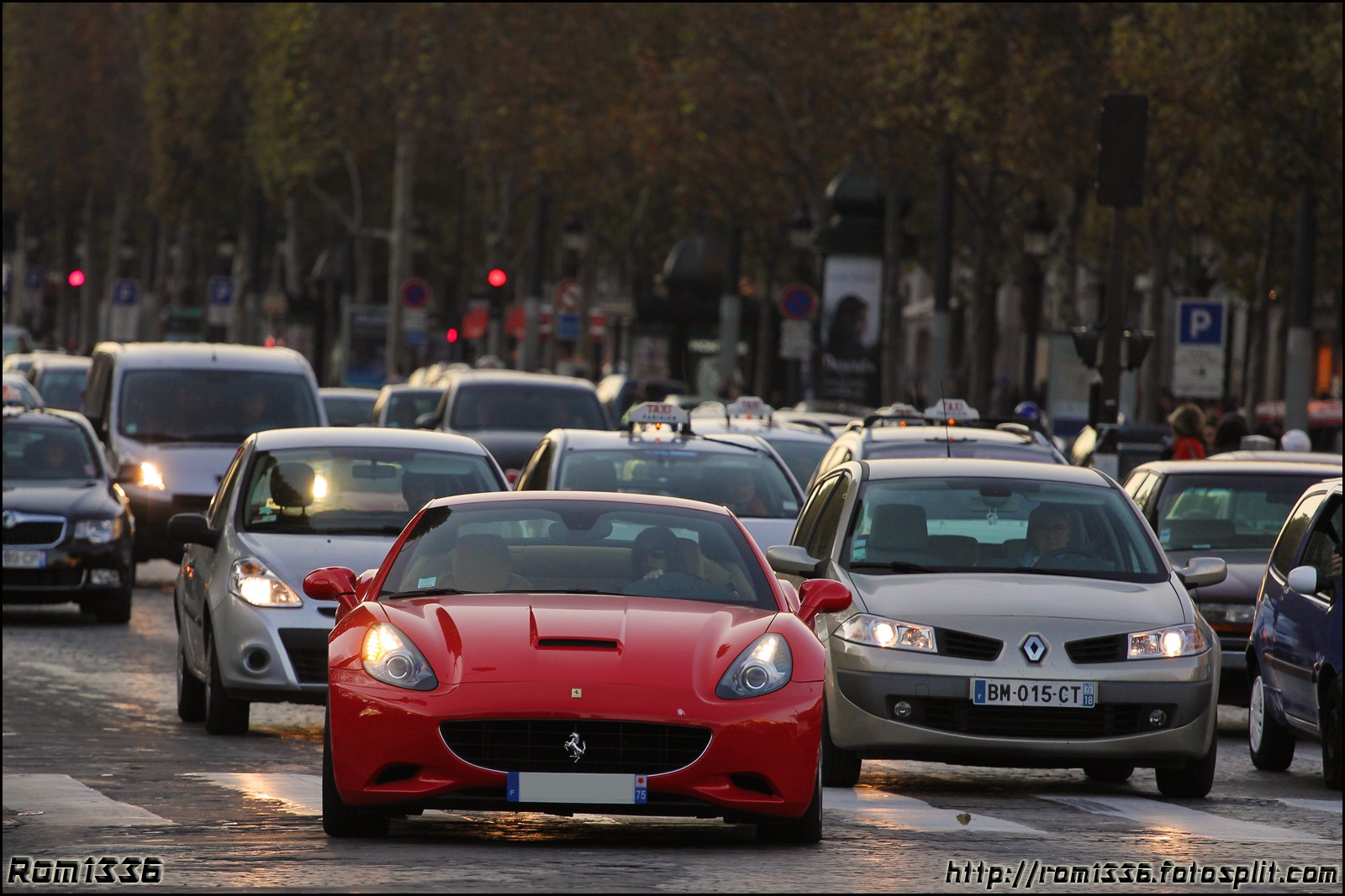 Ferrari California - 10 - Spotting Paris - Galerie de Rom1336