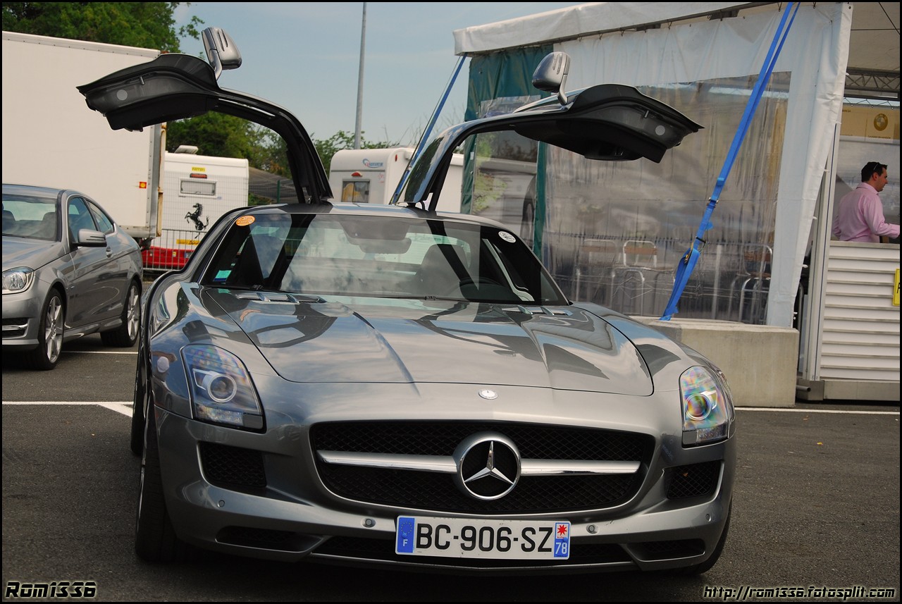 Mercedes SLS AMG - 06 - 500 Ferrari contre le cancer (Sport & Co) - Galerie de Rom1336
