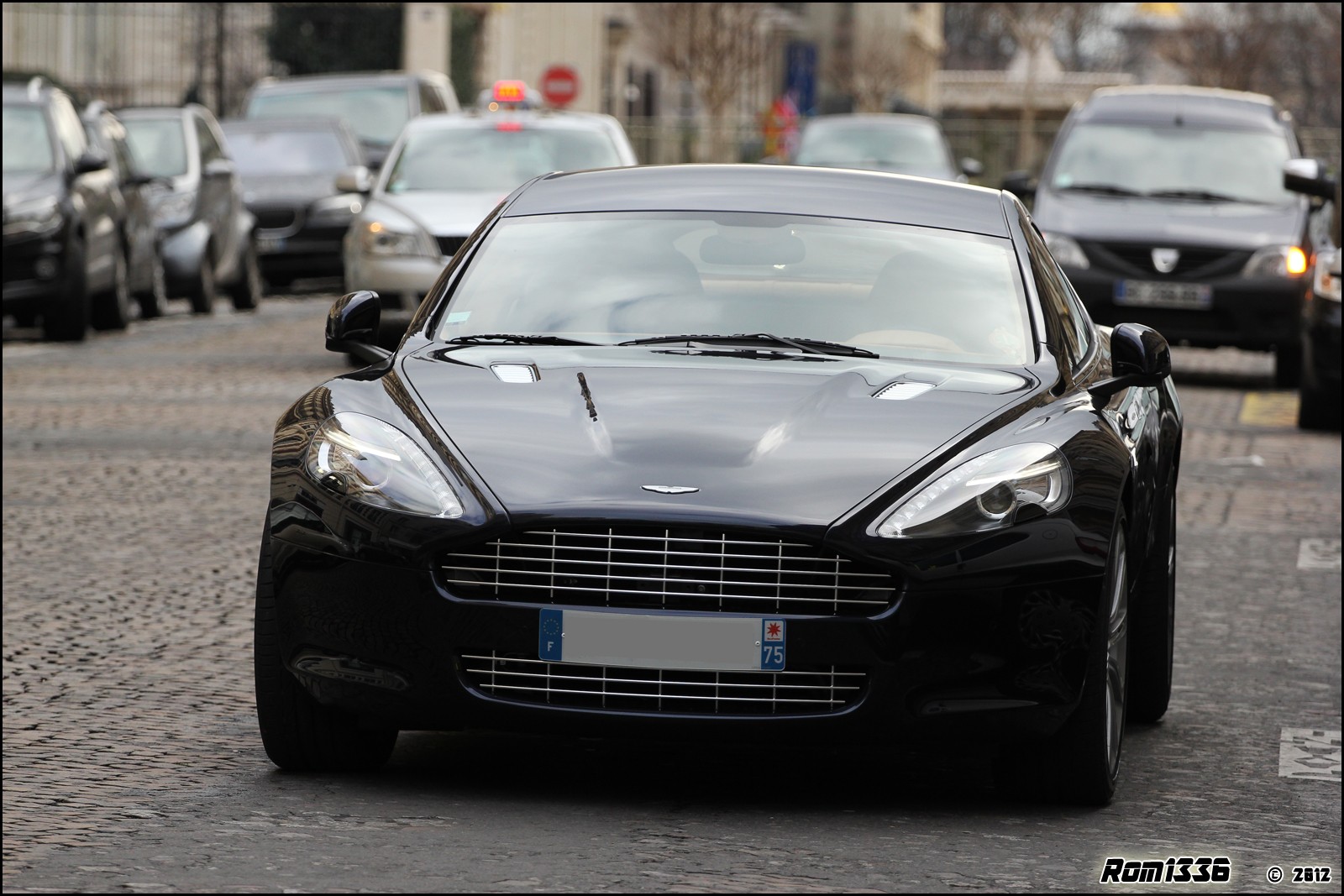 Aston Martin Rapide - 01 - Spotting Paris - Galerie de Rom1336
