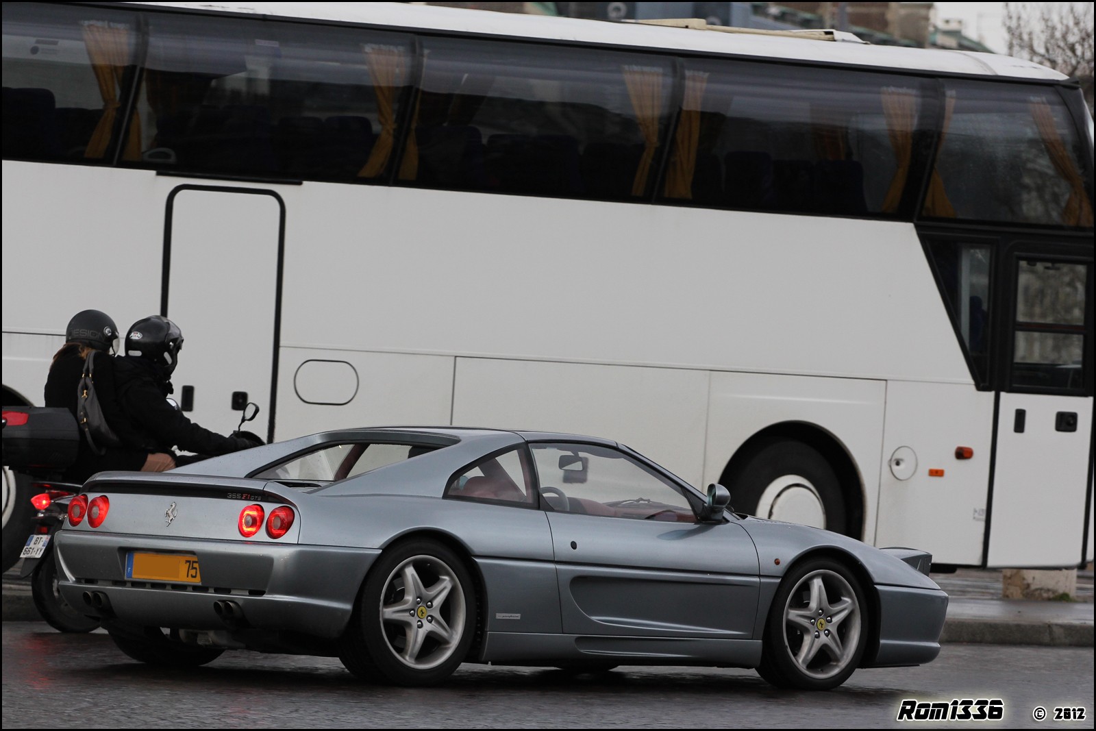 Ferrari 355 GTS - 03 - Spotting Paris - Galerie de Rom1336