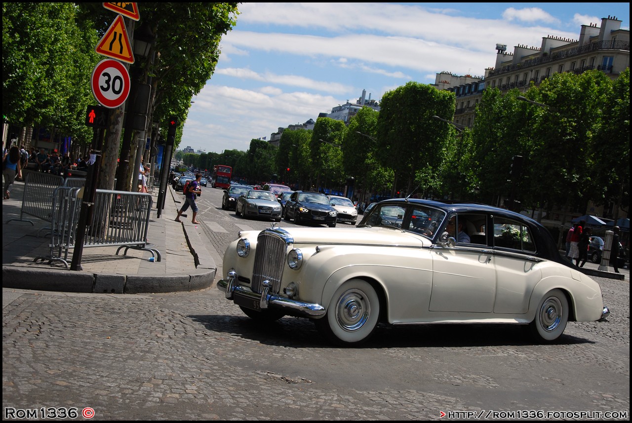 Bentley - 06 - Spotting Paris - Galerie de Rom1336