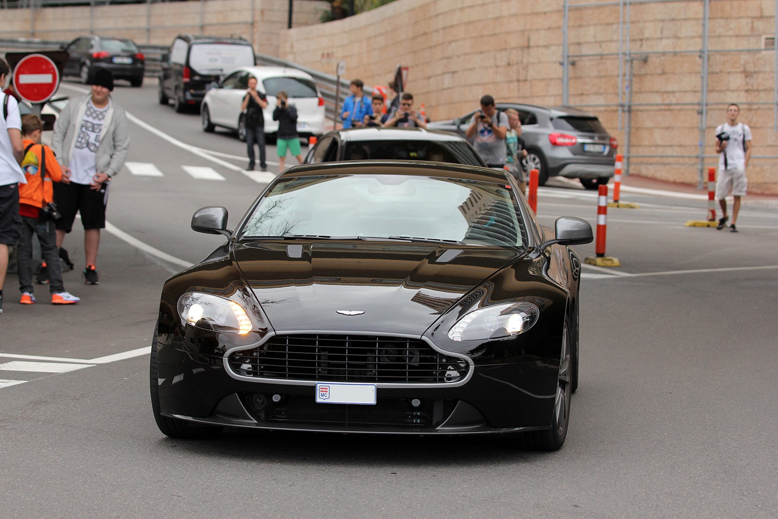Aston Martin V8 Vantage N420 - 04 - Top Marques Monaco - Galerie de Rom1336