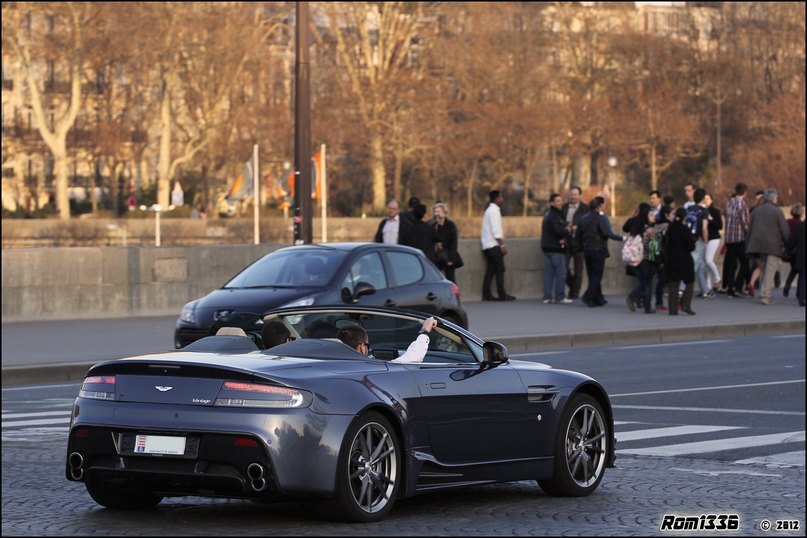 Mansory Aston Martin V8 Vantage Roadster - 03 - Spotting Paris - Galerie de Rom1336