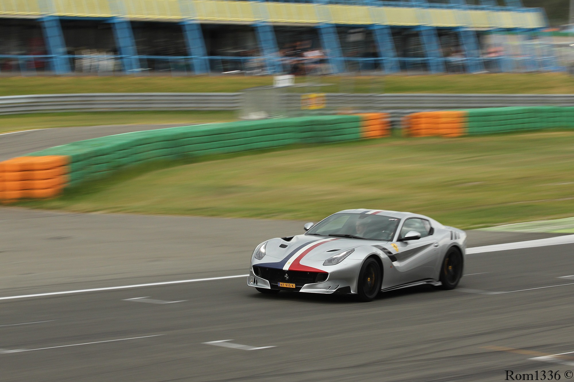 Ferrari F12 TDF - 06 - Vredestein Supercar Sunday - Galerie de Rom1336