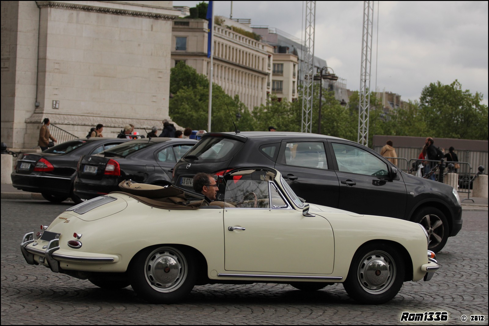 Porsche 356 SC - 05 - Spotting Paris - Galerie de Rom1336