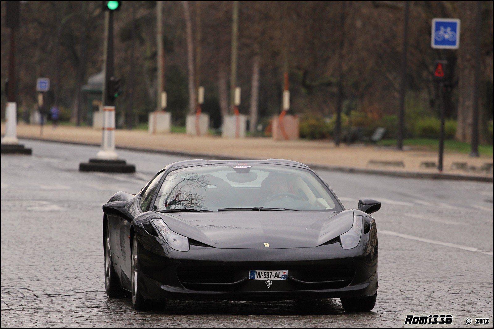 Ferrari 458 Spider - 03 - Spotting Paris - Galerie de Rom1336
