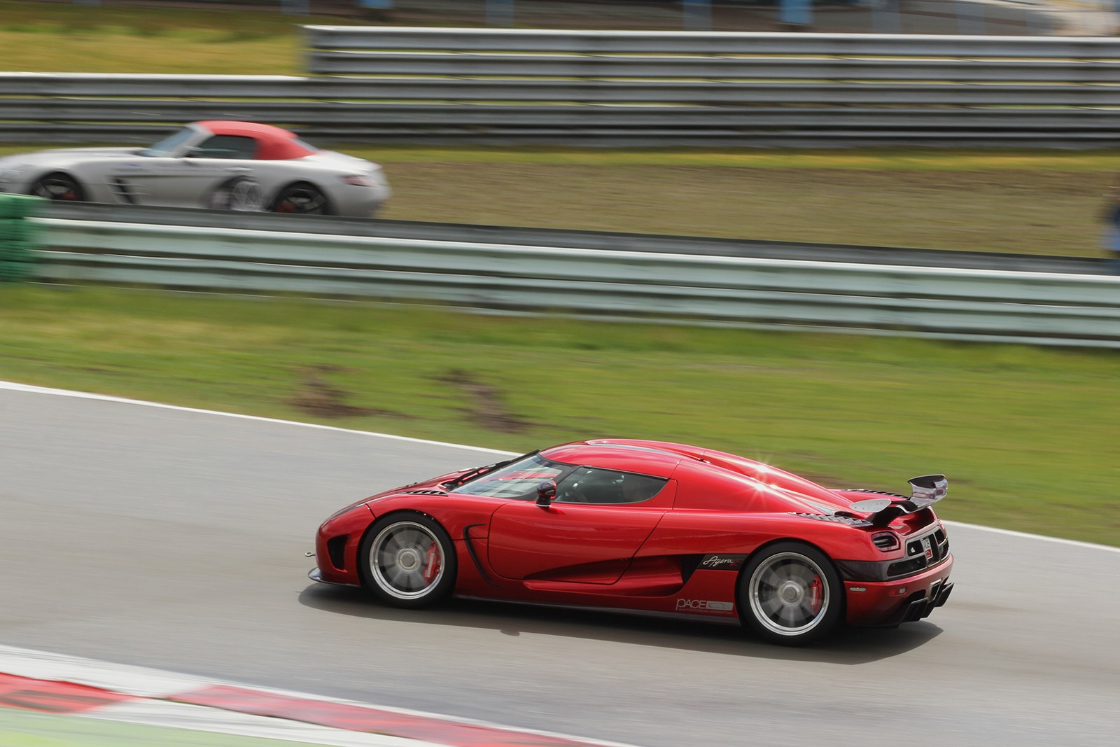 Koenigsegg Agera R - 05 - Vredestein Supercar Sunday - Galerie de Rom1336