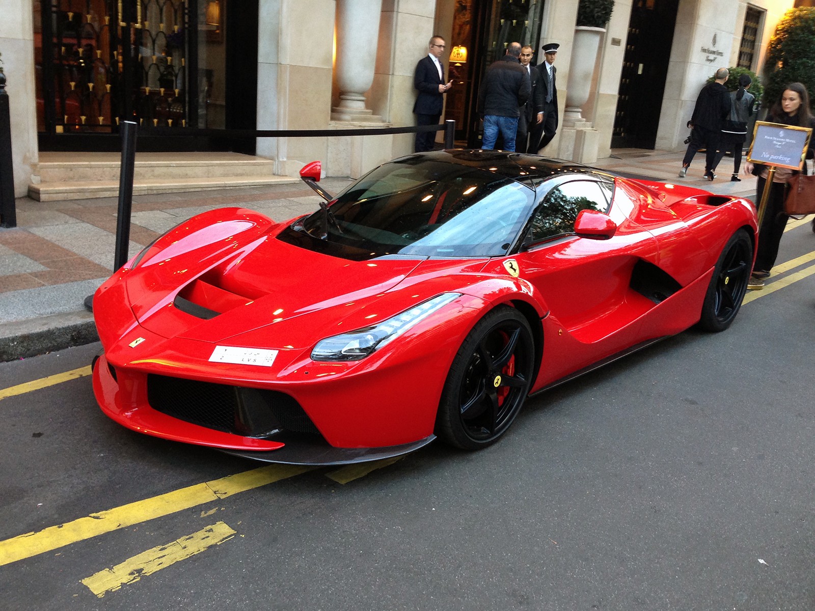 Ferrari LaFerrari - Spotting Paris - Galerie de Rom1336