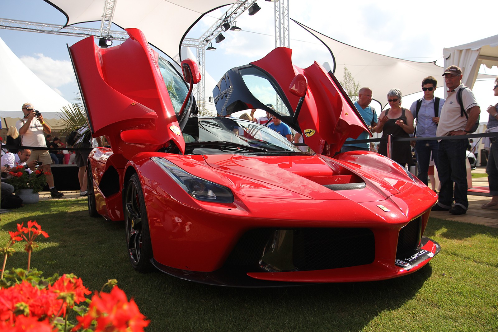 Ferrari LaFerrari - 06 - Sport & Collection - Galerie de Rom1336