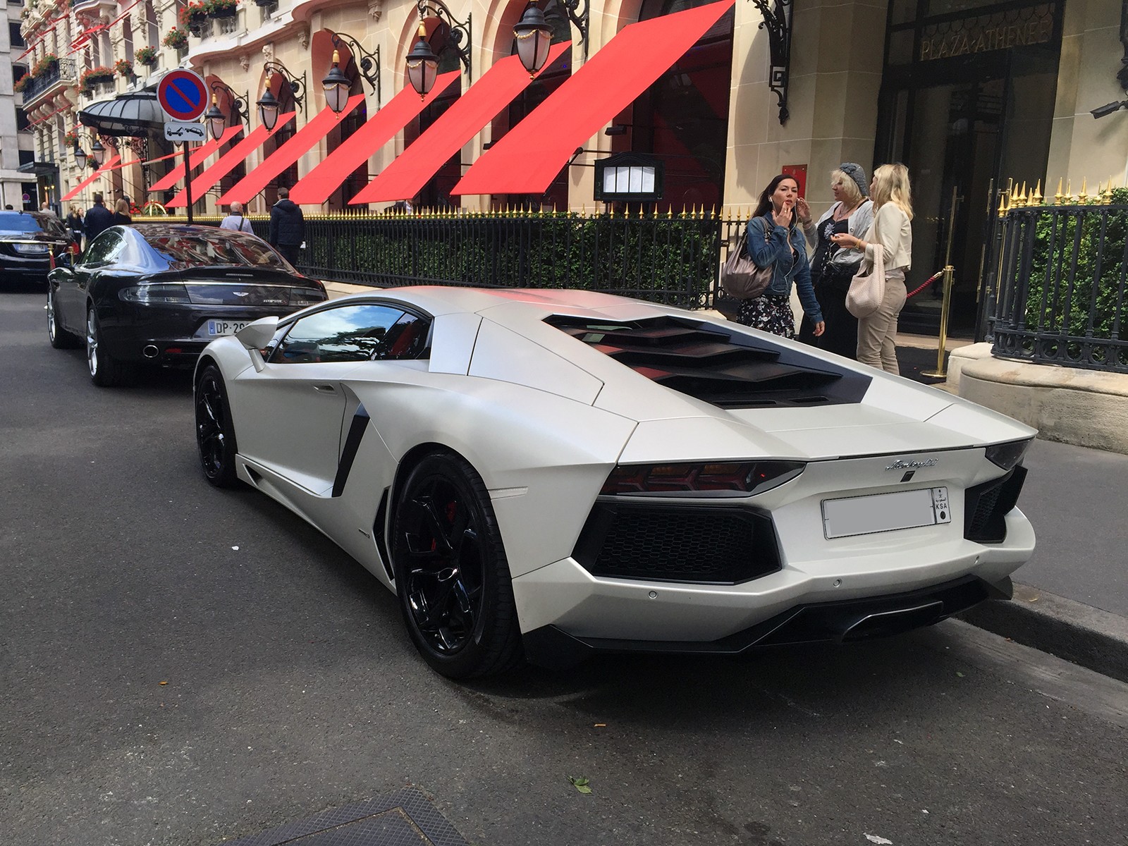 Lamborghini Aventador LP700-4 - Spotting Paris - Galerie de Rom1336