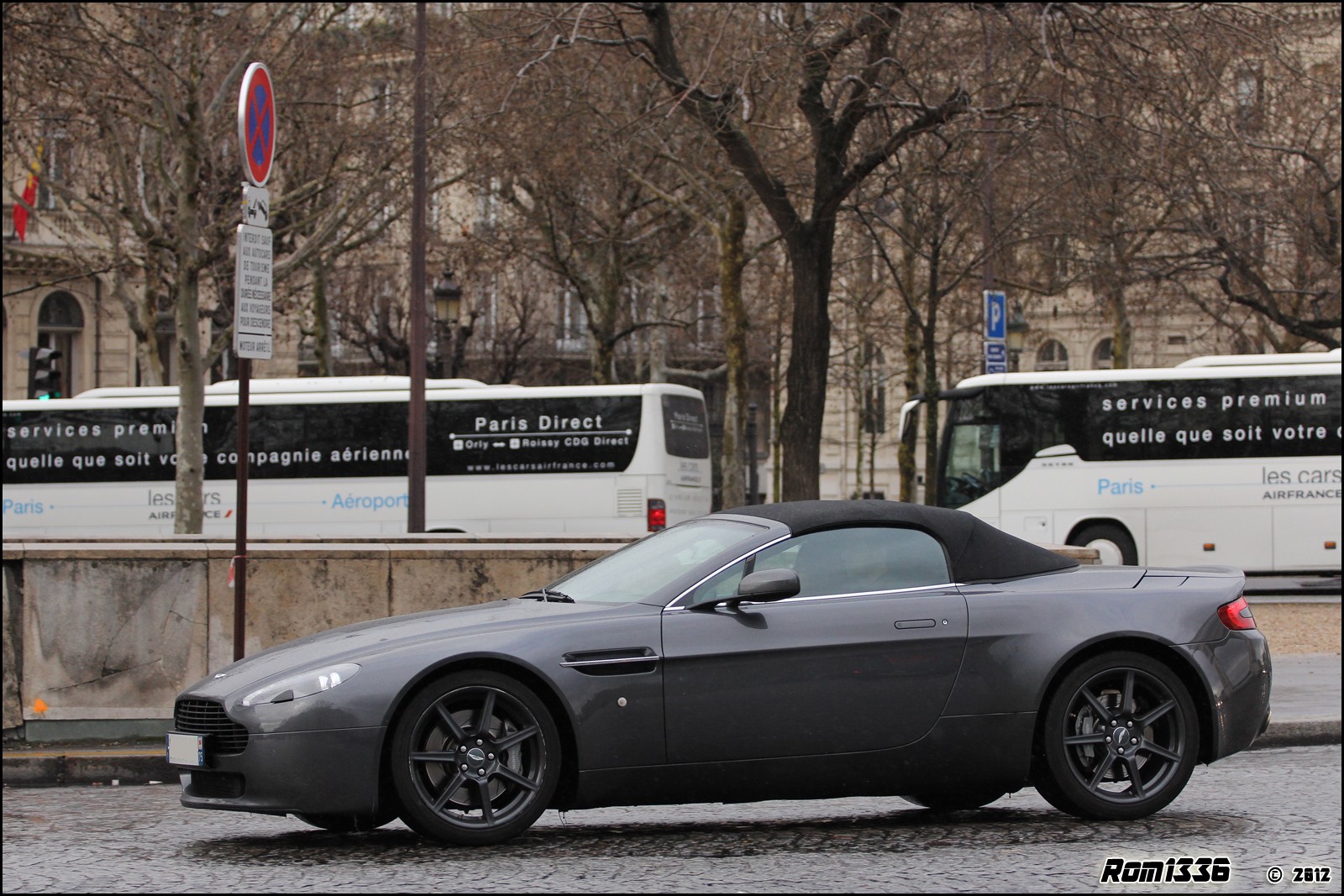 Aston Martin V8 Vantage Roadster - 03 - Spotting Paris - Galerie de Rom1336