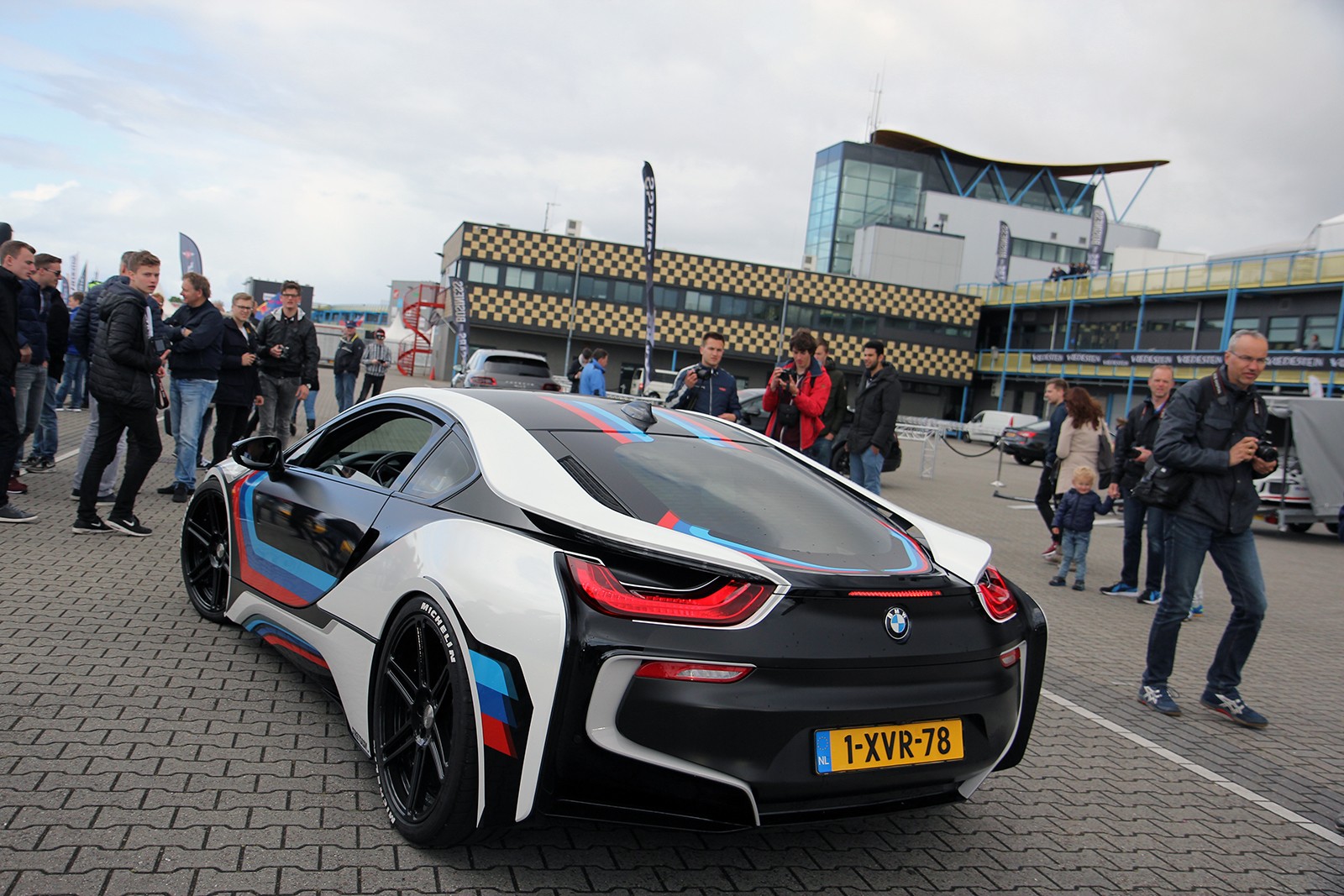 BMW I8 - 05 - Vredestein Supercar Sunday - Galerie de Rom1336