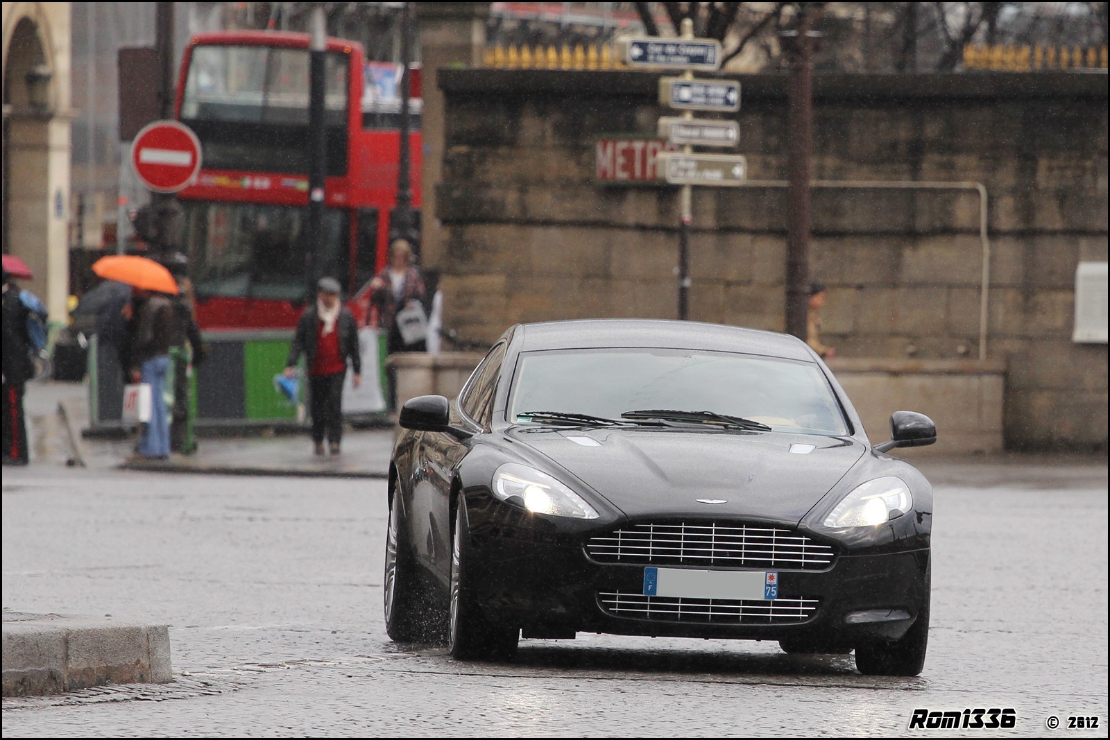 Aston Martin Rapide - 03 - Spotting Paris - Galerie de Rom1336