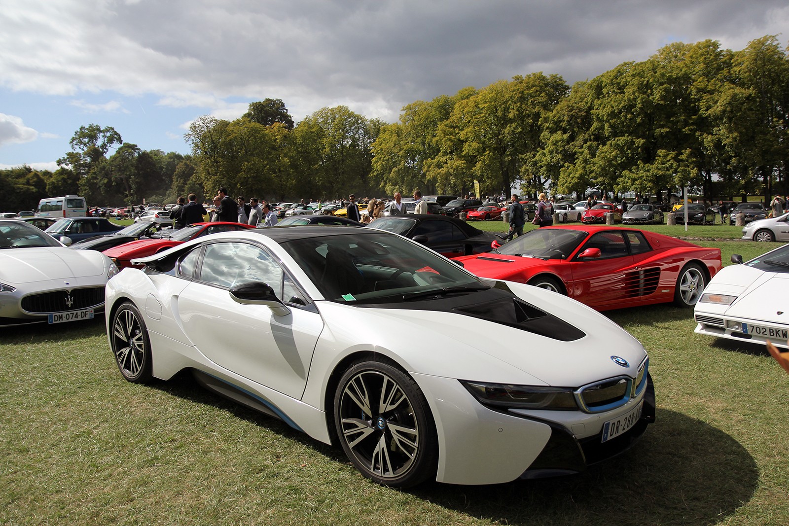 BMW I8 - 09 - Chantilly Arts & Elegance Richard Millle - Galerie de Rom1336