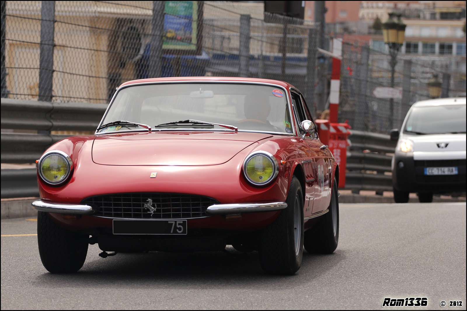 Ferrari 330 GTC - 04 - Louis Vuitton Classic Serenissima Run - Galerie de Rom1336