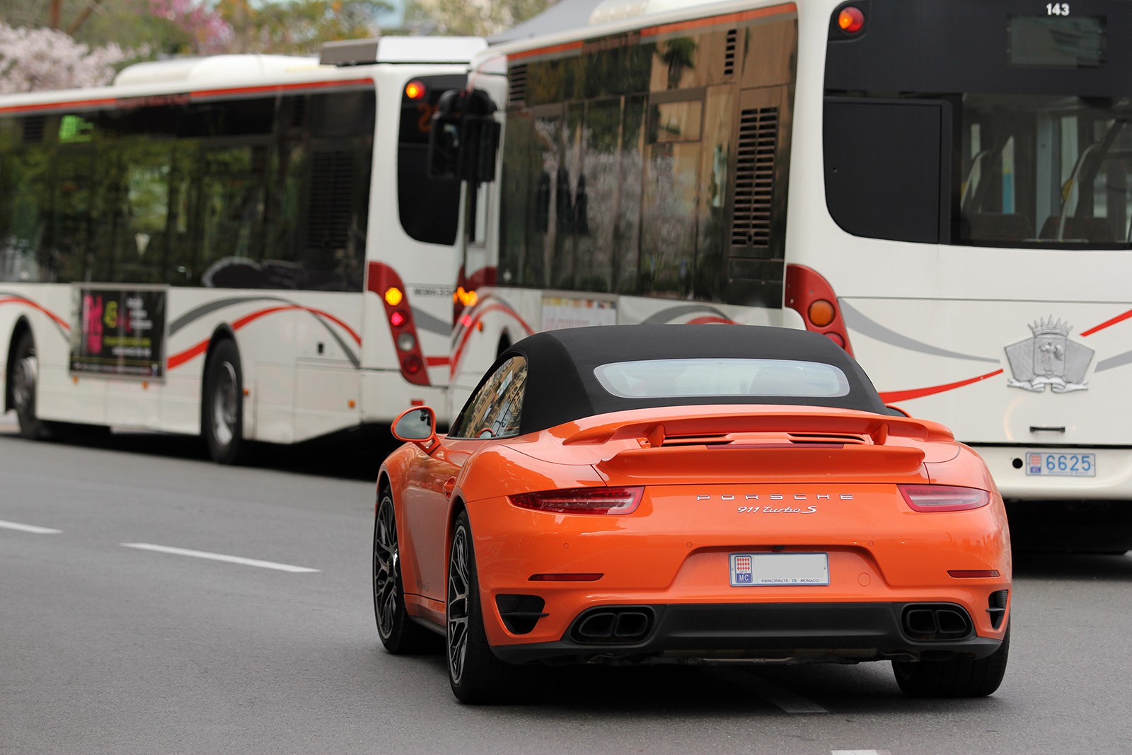 Porsche 911 Turbo S Cabriolet 991 - 04 - Top Marques Monaco - Galerie de Rom1336