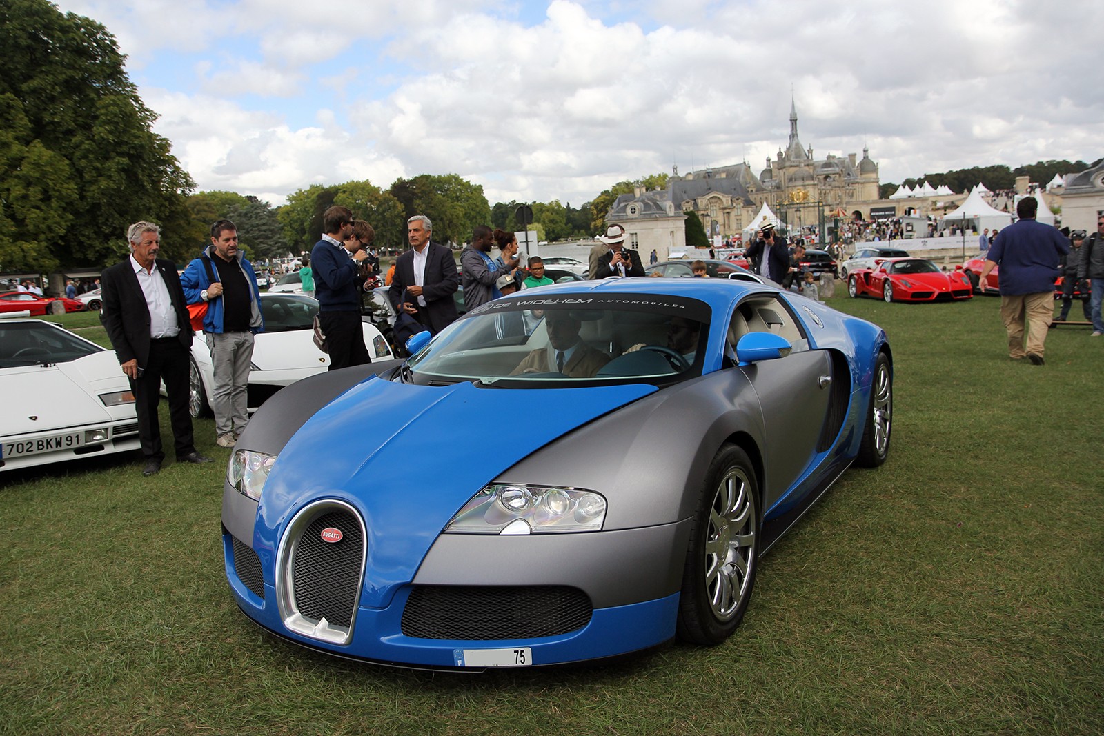Bugatti Veyron - 09 - Chantilly Arts & Elegance Richard Millle - Galerie de Rom1336