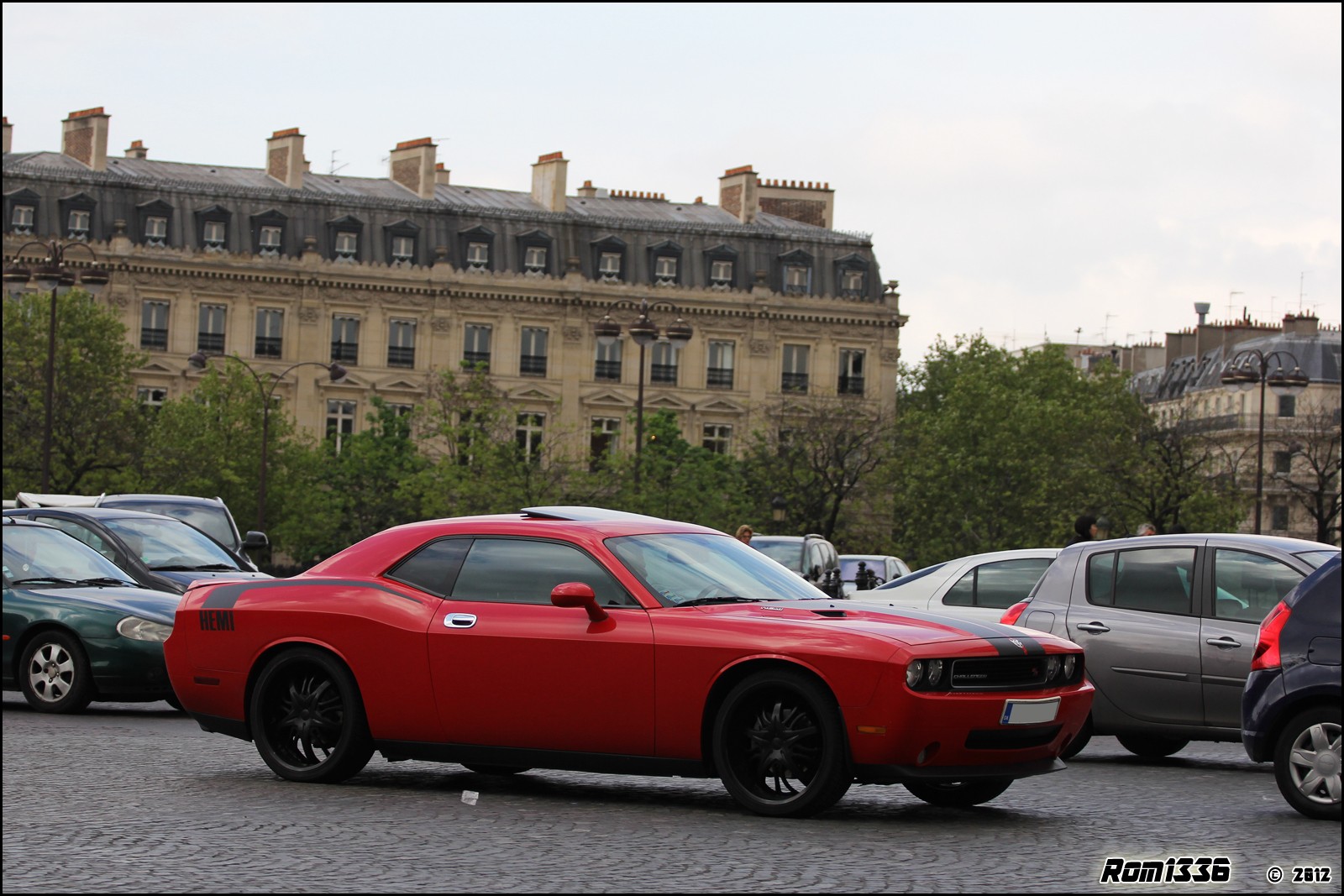 Dodge Challenger - 05 - Spotting Paris - Galerie de Rom1336