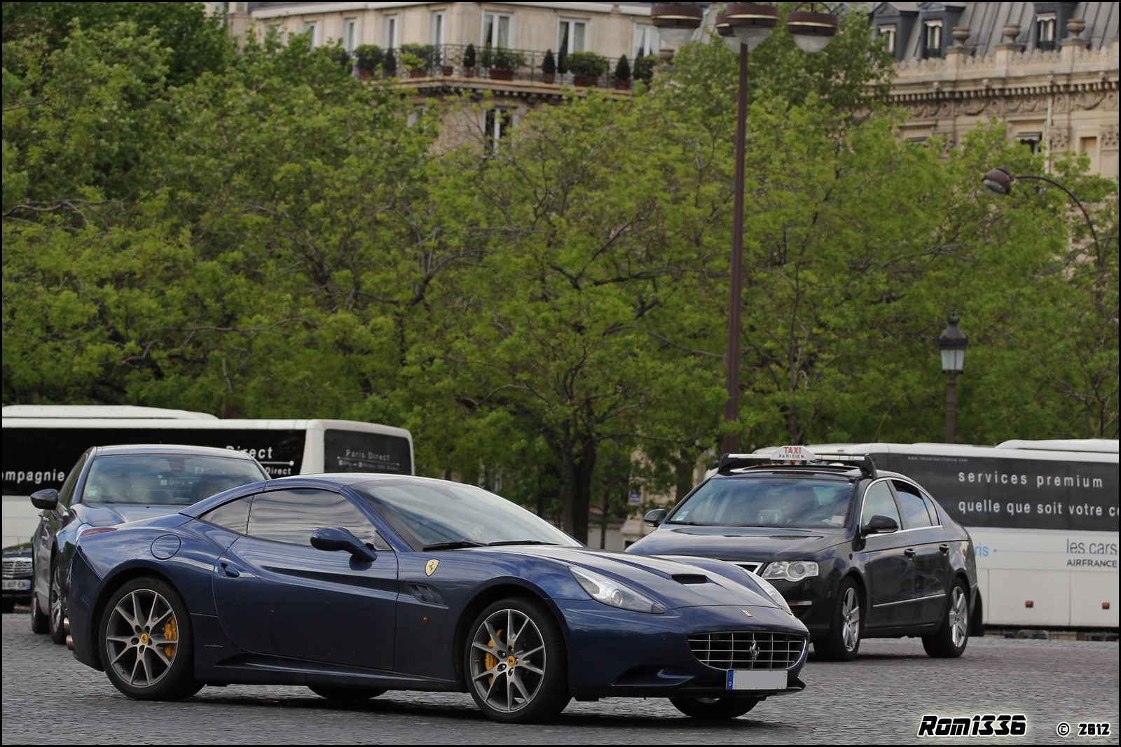 Ferrari California - 05 - Spotting Paris - Galerie de Rom1336