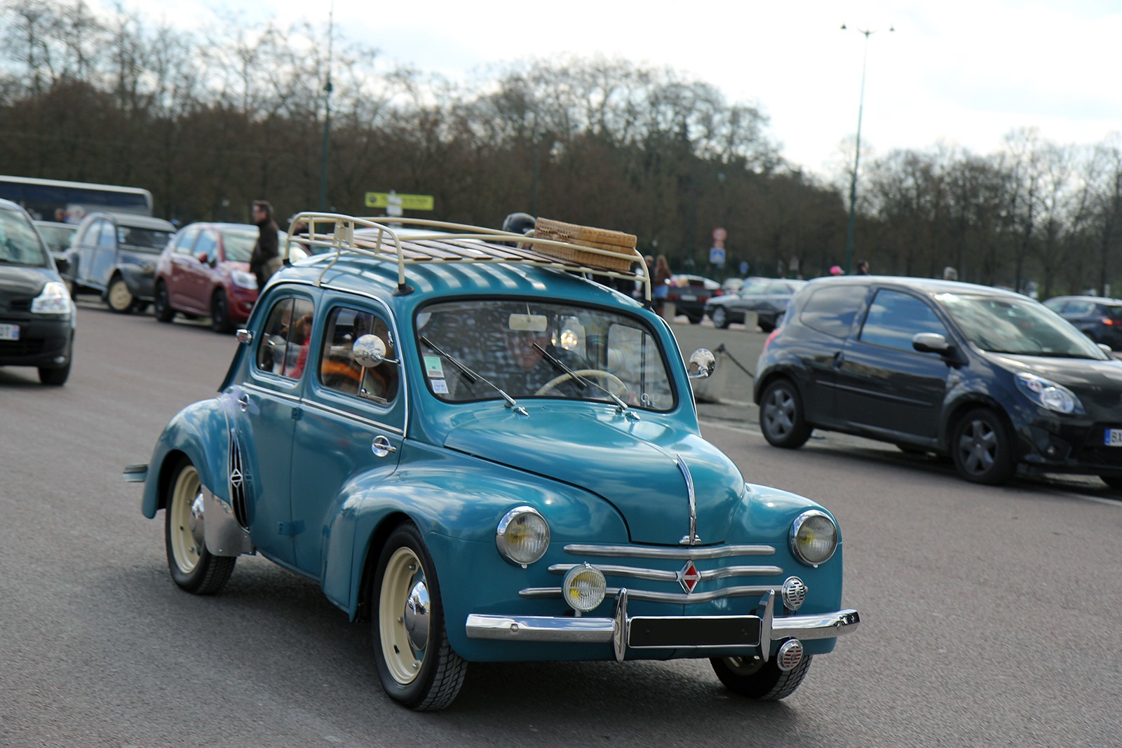 Renault 4CV - 04 - Vincennes en Anciennes - Galerie de Rom1336