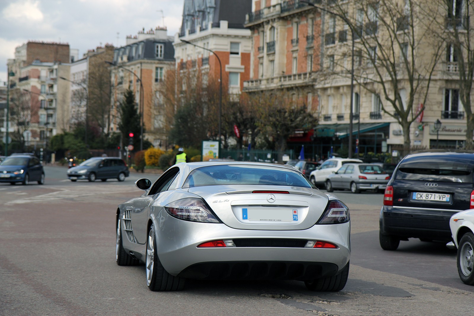 Mercedes McLaren SLR - 04 - Vincennes en Anciennes - Galerie de Rom1336
