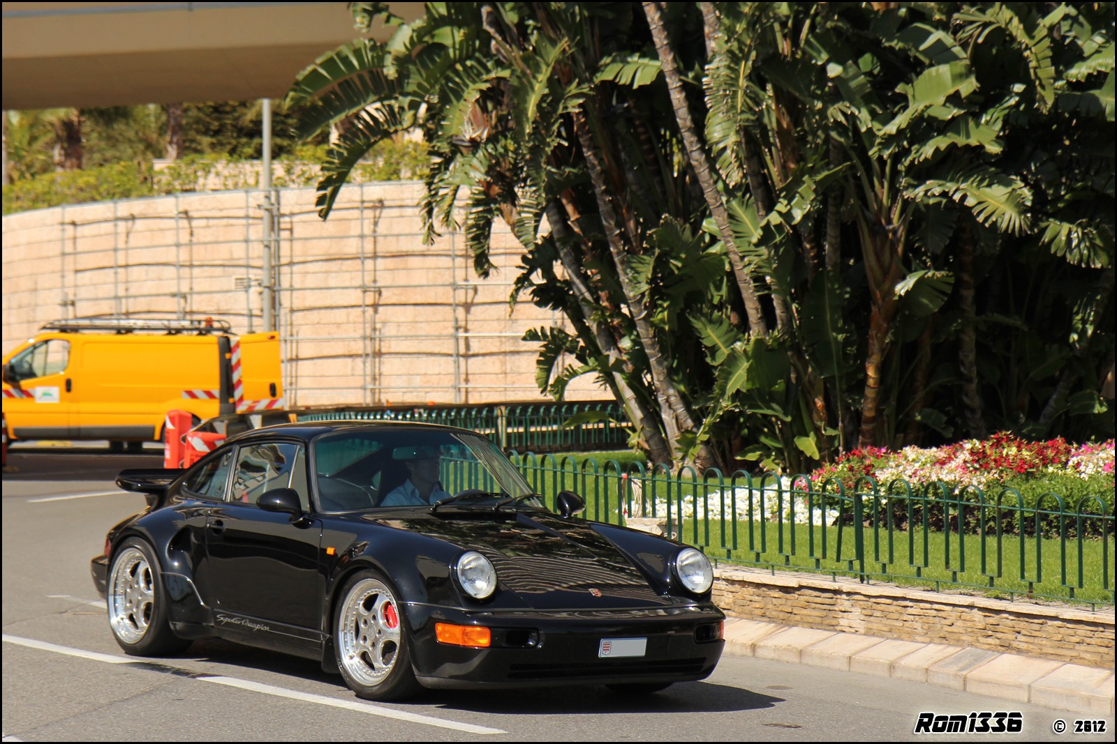 Porsche 911 Turbo S 3,3 (964) - 04 - Top Marques Monaco - Galerie de Rom1336