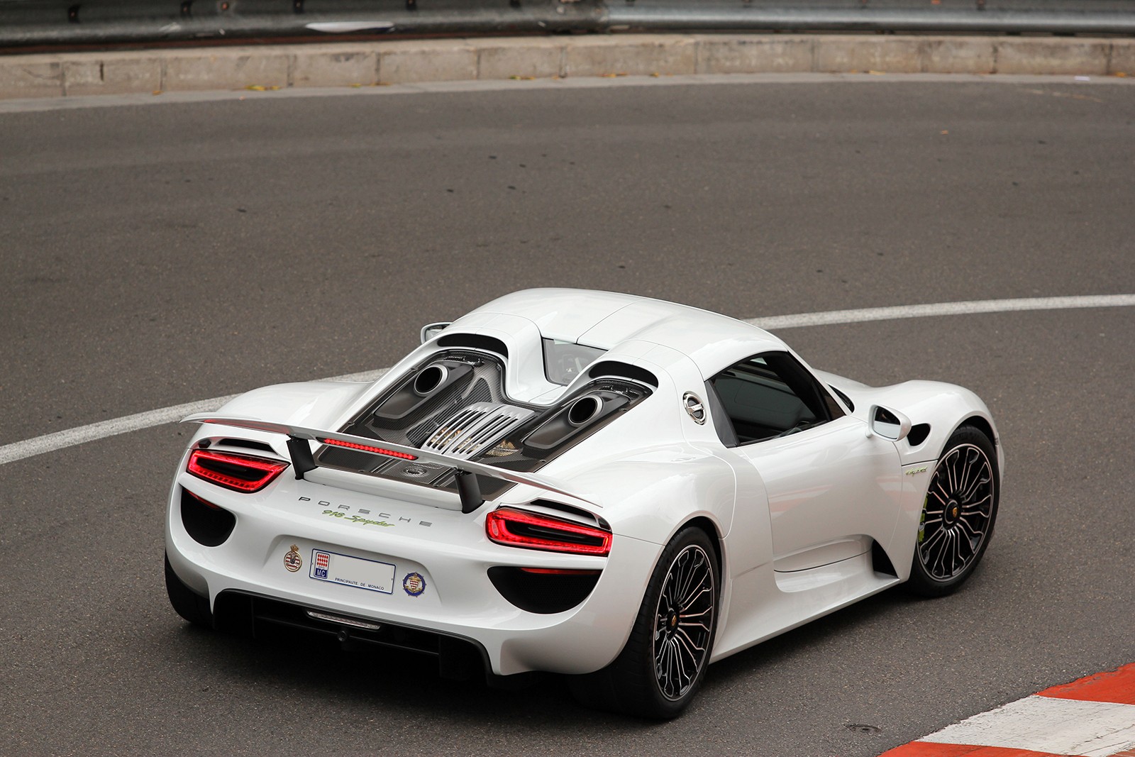 Porsche 918 Spyder - 04 - Top Marques Monaco - Galerie de Rom1336