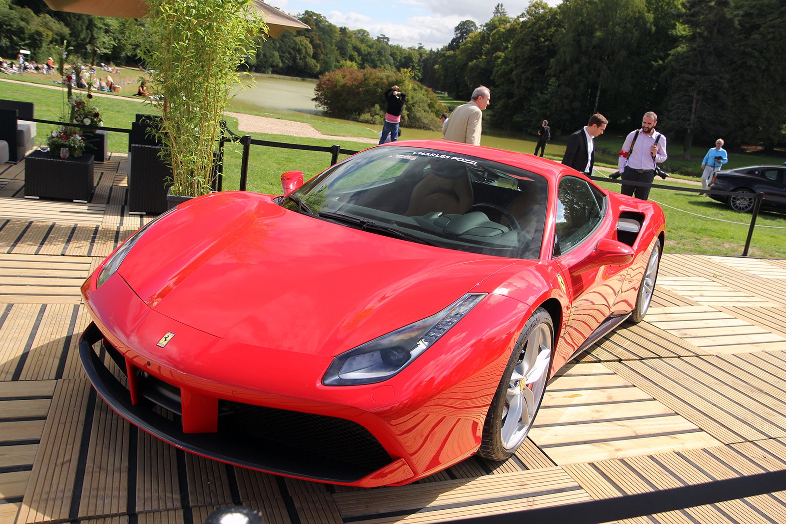 Ferrari 488 GTB - 09 - Chantilly Arts & Elegance Richard Millle - Galerie de Rom1336