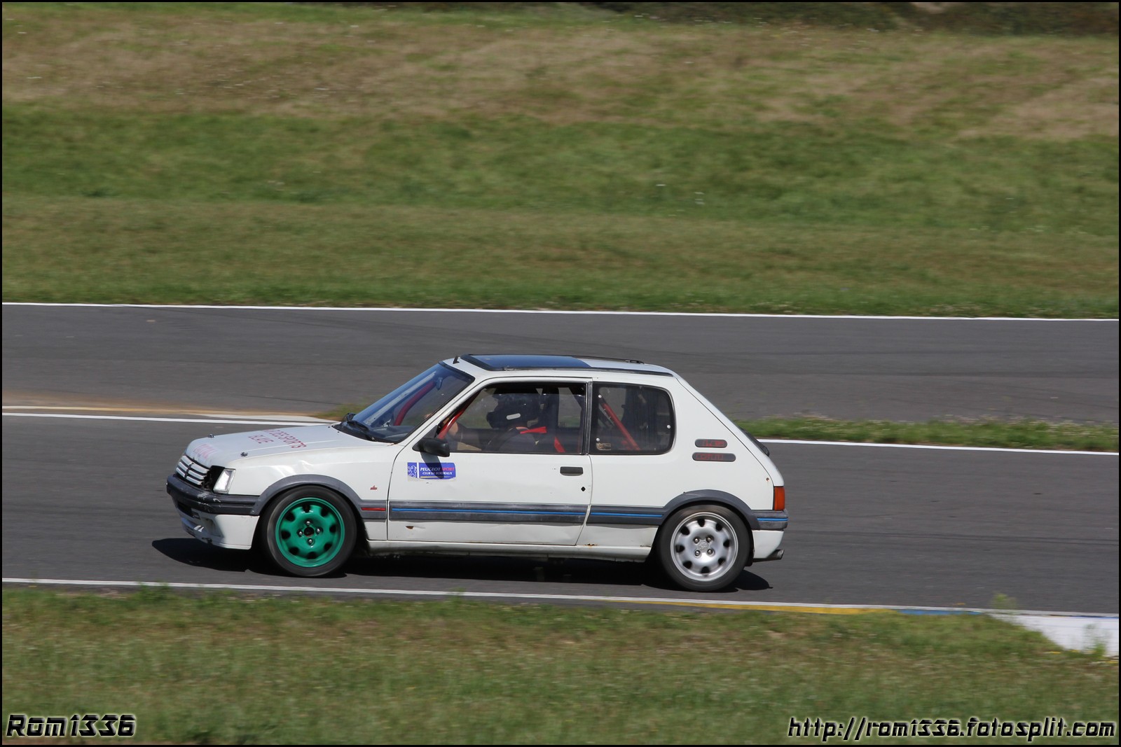 Haute Saintonge - Journée GTRS - 28/08/11 - 08 - Journée GTRS - Circuit de la Haute Saintonge (17) - Galerie de Rom1336
